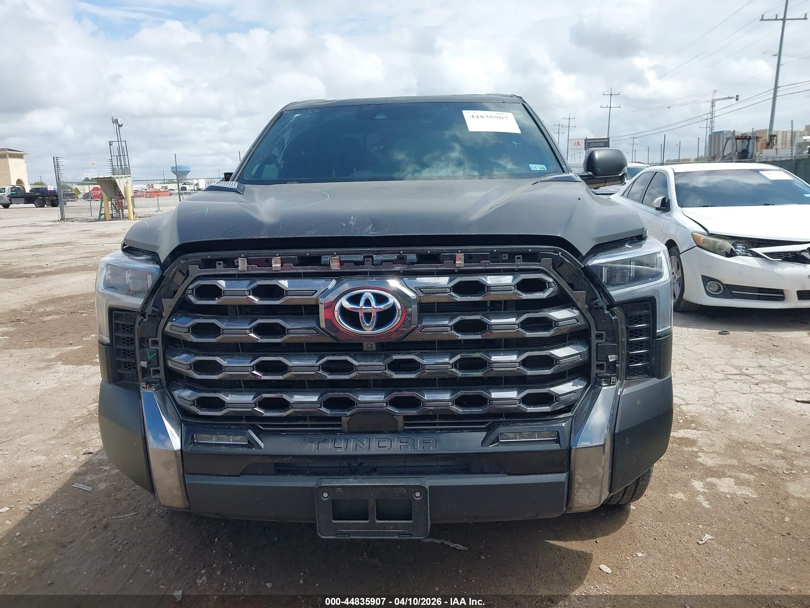 2024 Toyota Tundra Hybrid Platinum 4wd Black vin: 5TFNC5DB7RX055863