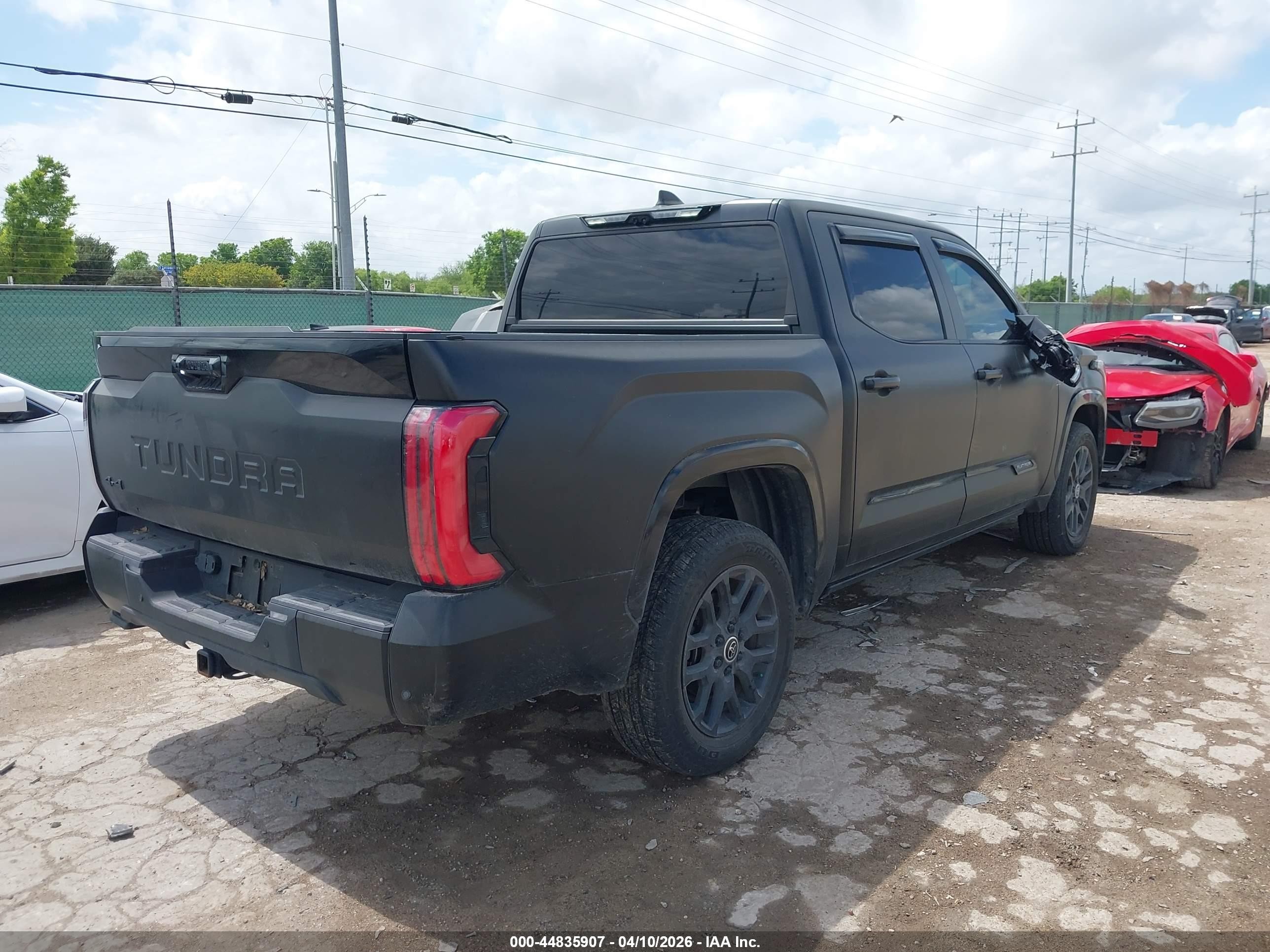 2024 Toyota Tundra Hybrid Platinum 4wd Black vin: 5TFNC5DB7RX055863