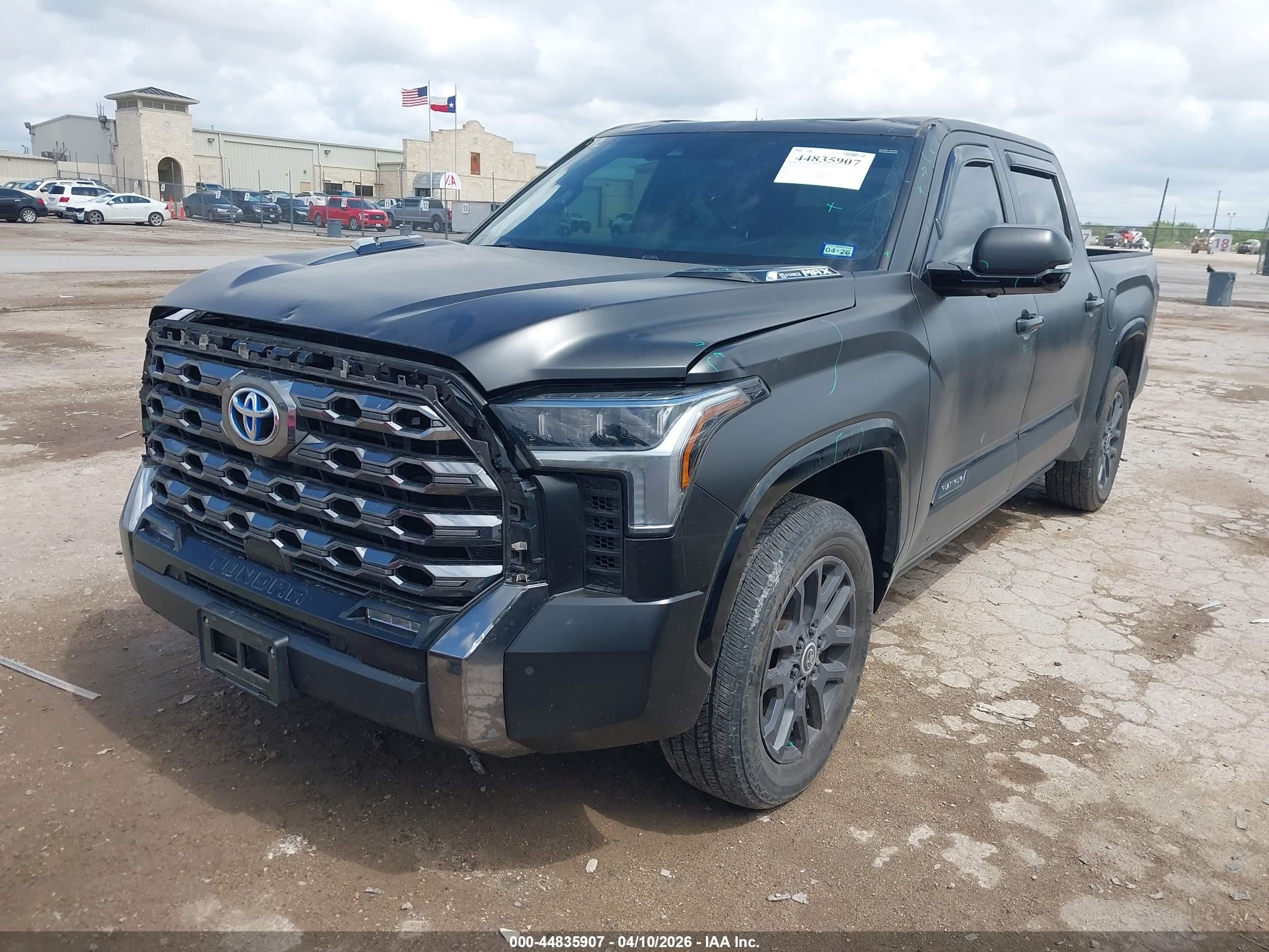 2024 Toyota Tundra Hybrid Platinum 4wd Black vin: 5TFNC5DB7RX055863
