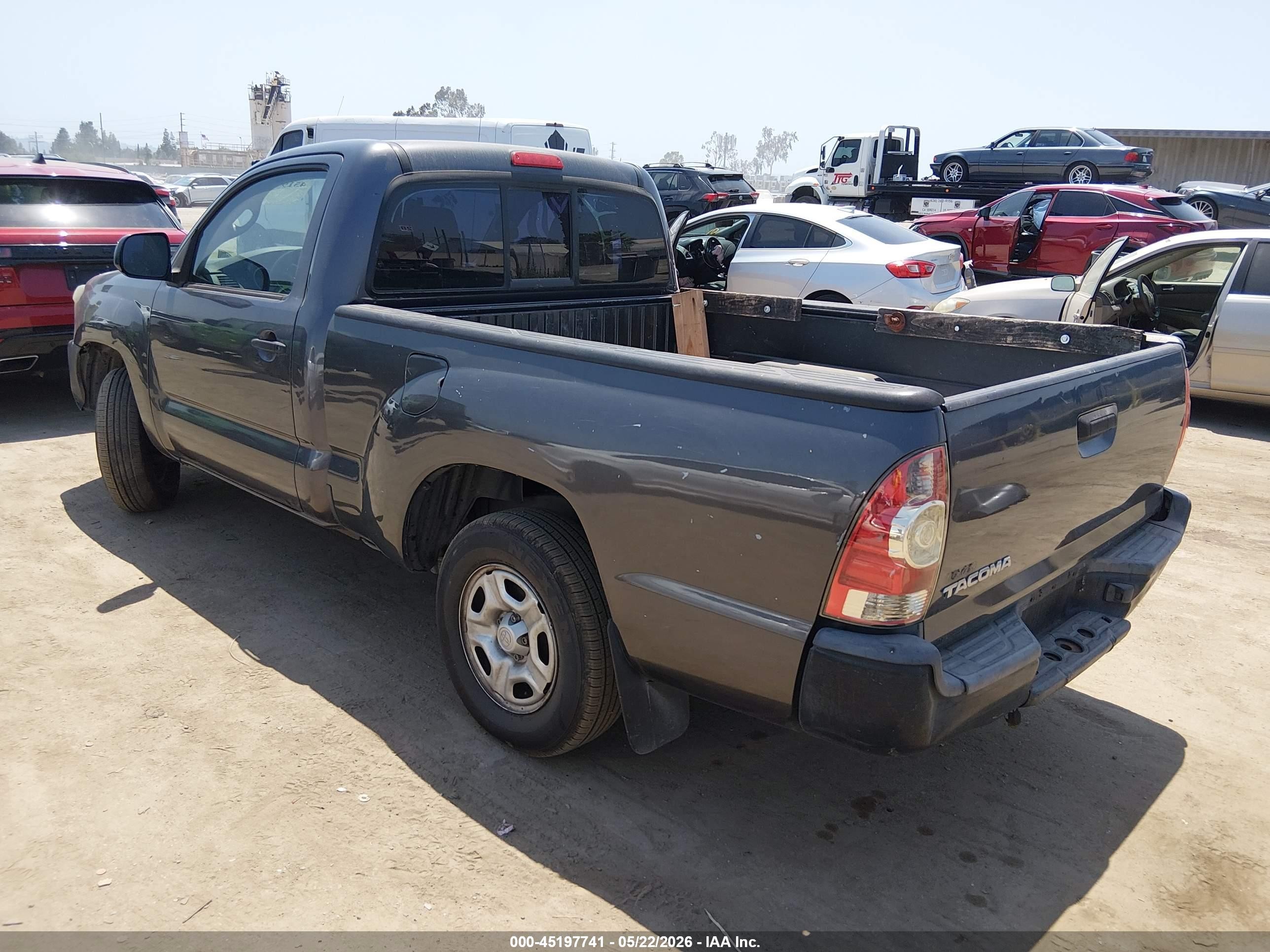 2014 Toyota Tacoma   Серый vin: 5TFNX4CN0EX032736