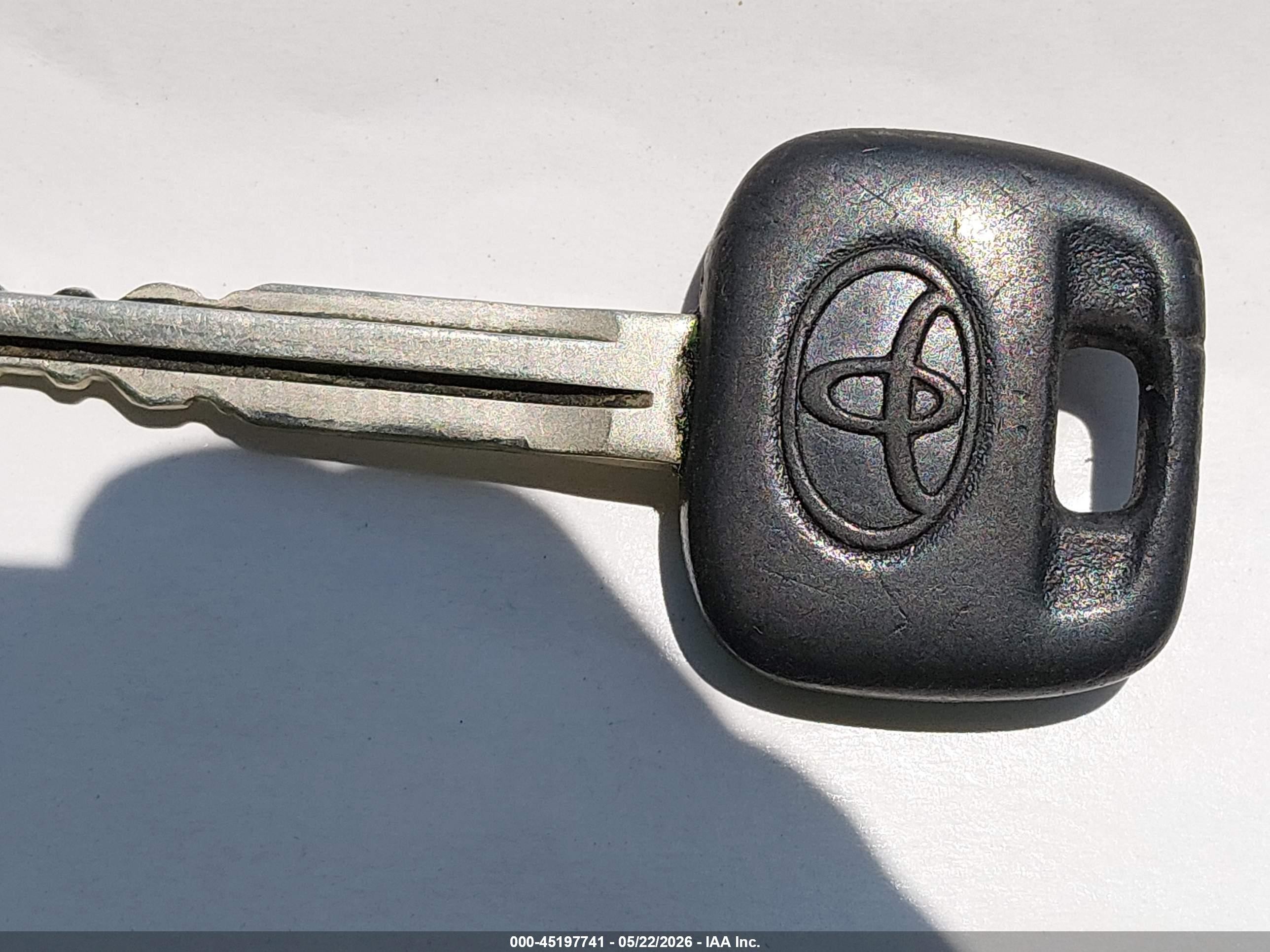 2014 Toyota Tacoma   Серый vin: 5TFNX4CN0EX032736