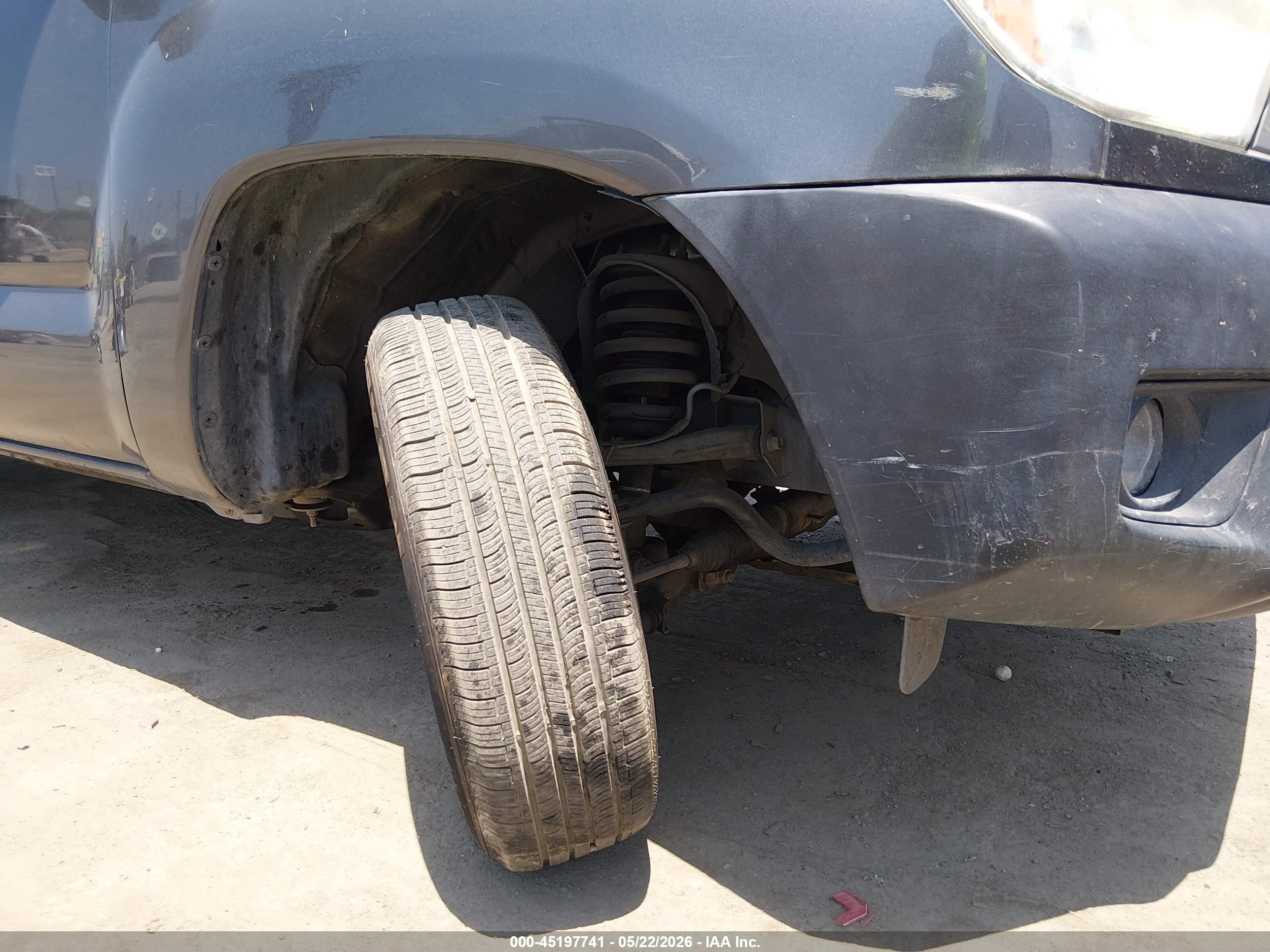 2014 Toyota Tacoma   Серый vin: 5TFNX4CN0EX032736