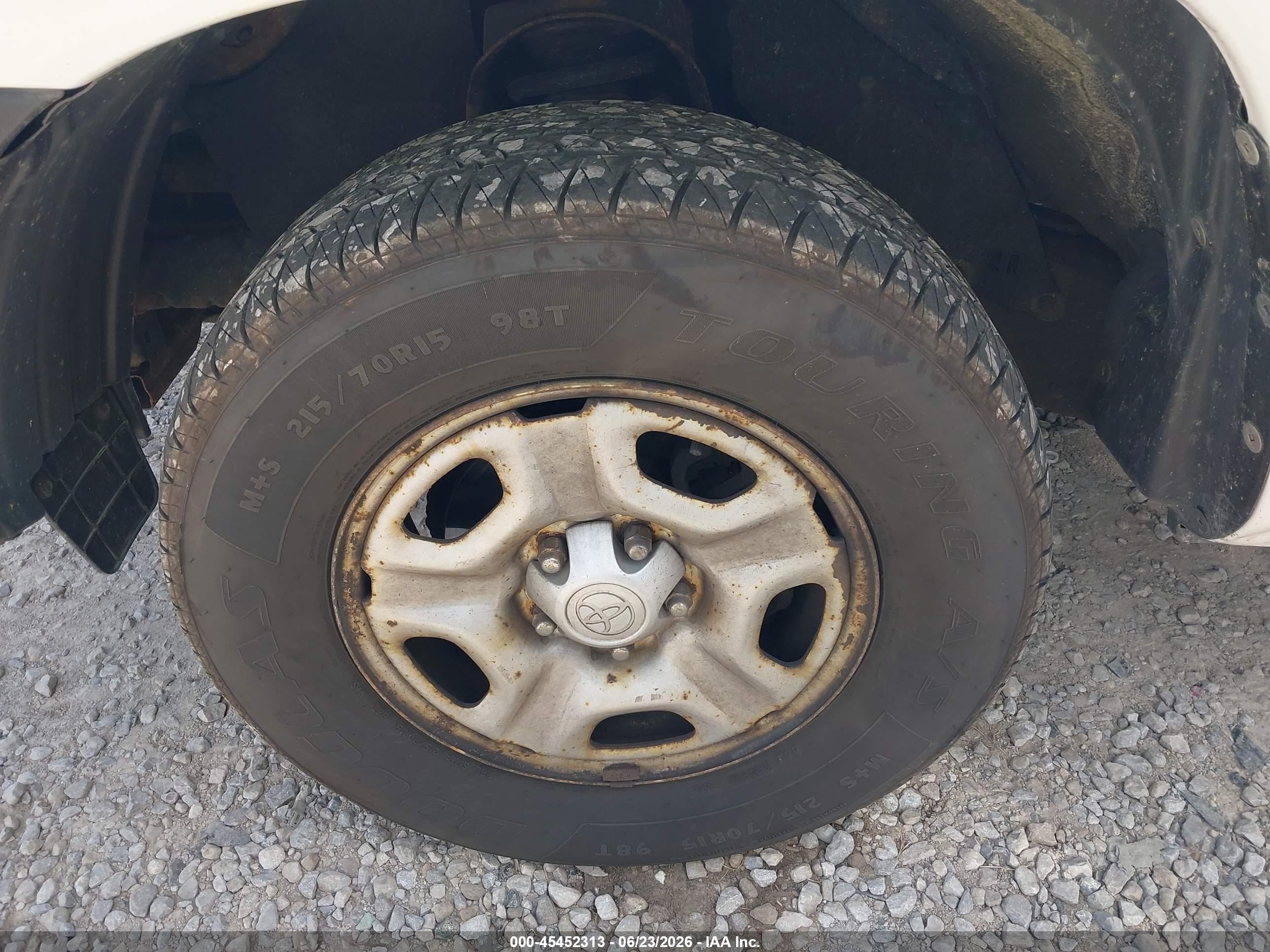 2013 Toyota Tacoma   White vin: 5TFNX4CN1DX020478