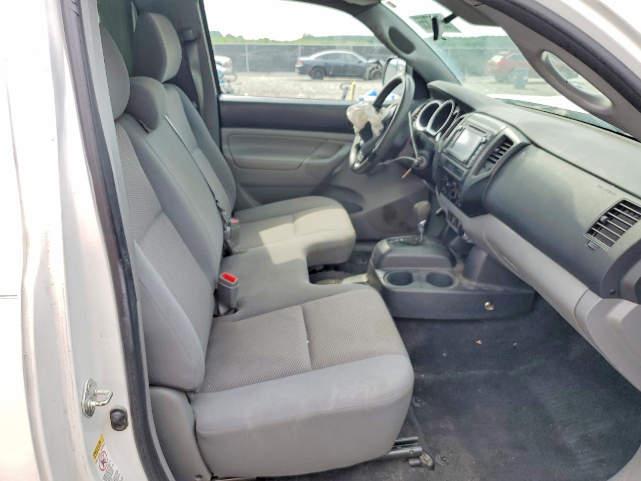 2014 Toyota Tacoma Base White vin: 5TFNX4CN1EX035497