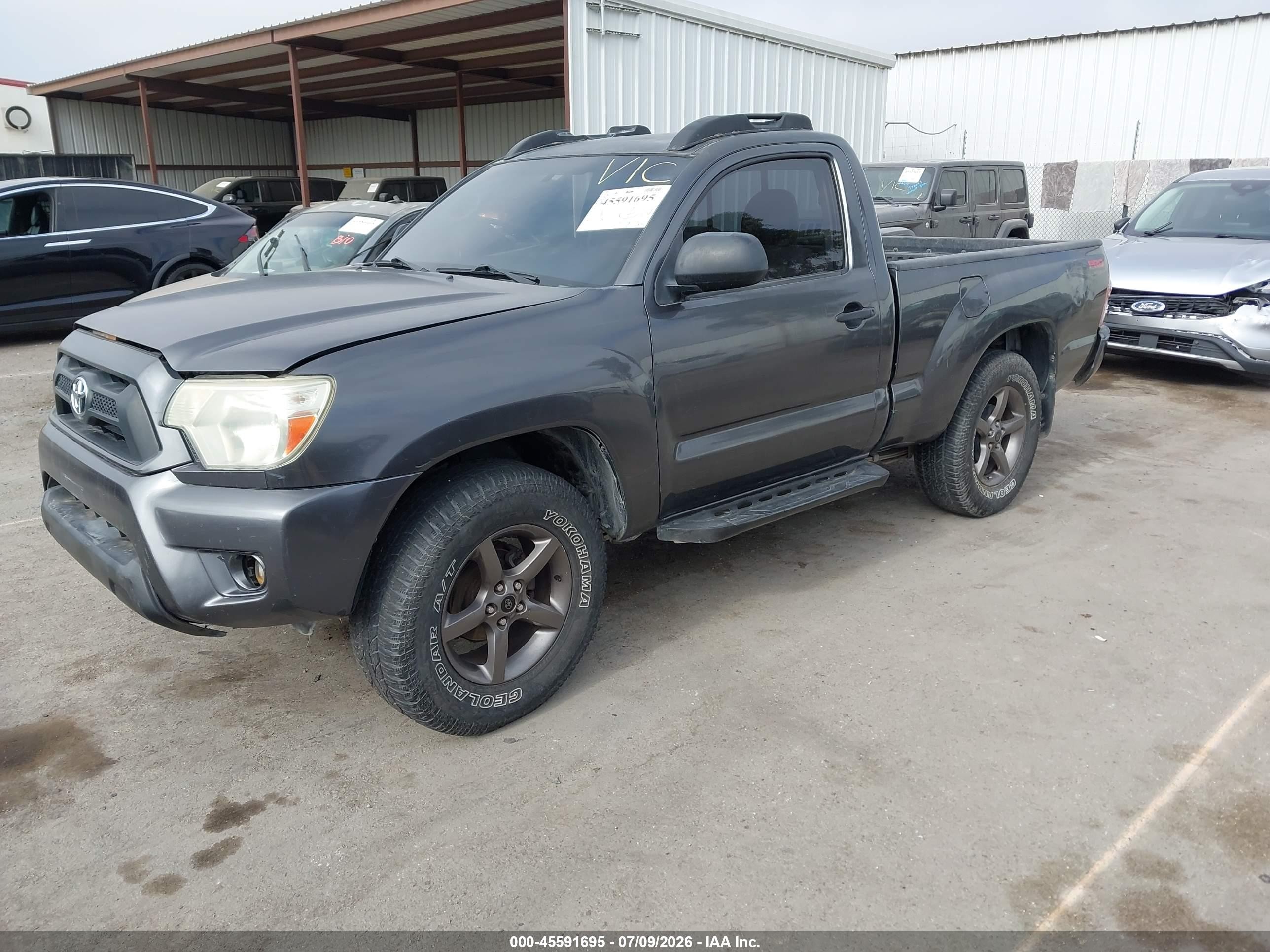 2012 Toyota Tacoma   Серый vin: 5TFNX4CN2CX008919