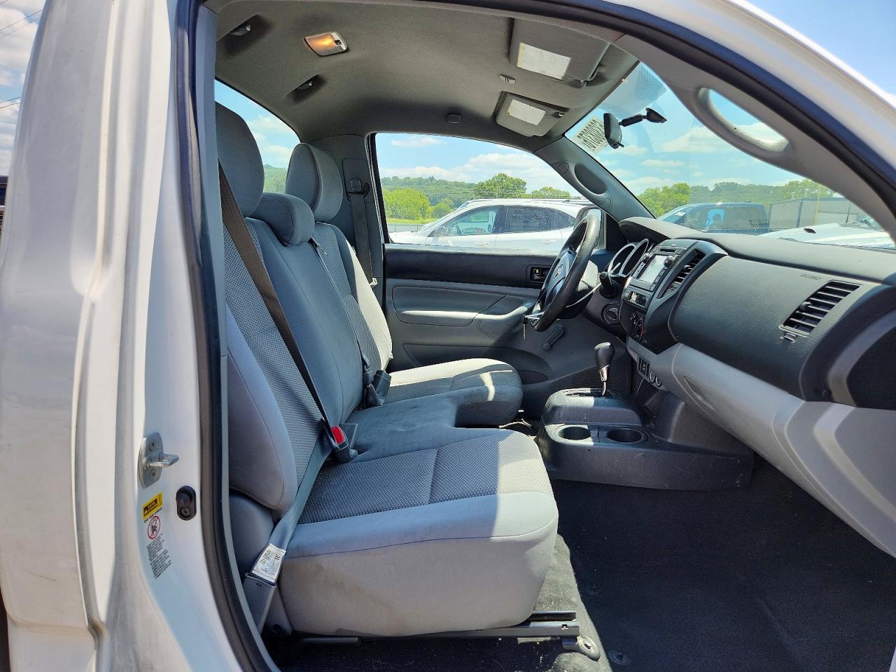 2013 Toyota Tacoma Base Белый vin: 5TFNX4CN2DX023471