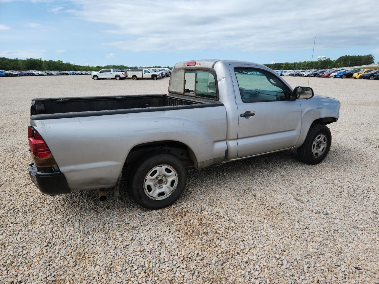 2014 Toyota Tacoma Base Silver vin: 5TFNX4CN2EX032995