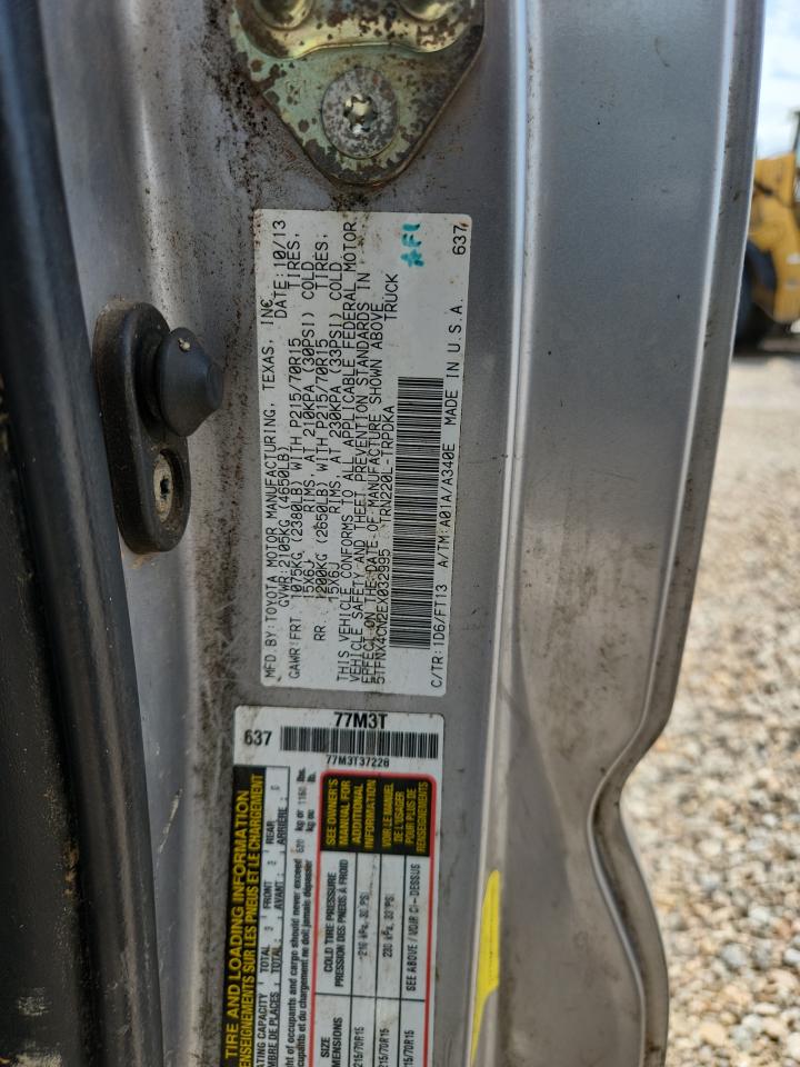 2014 Toyota Tacoma Base Silver vin: 5TFNX4CN2EX032995