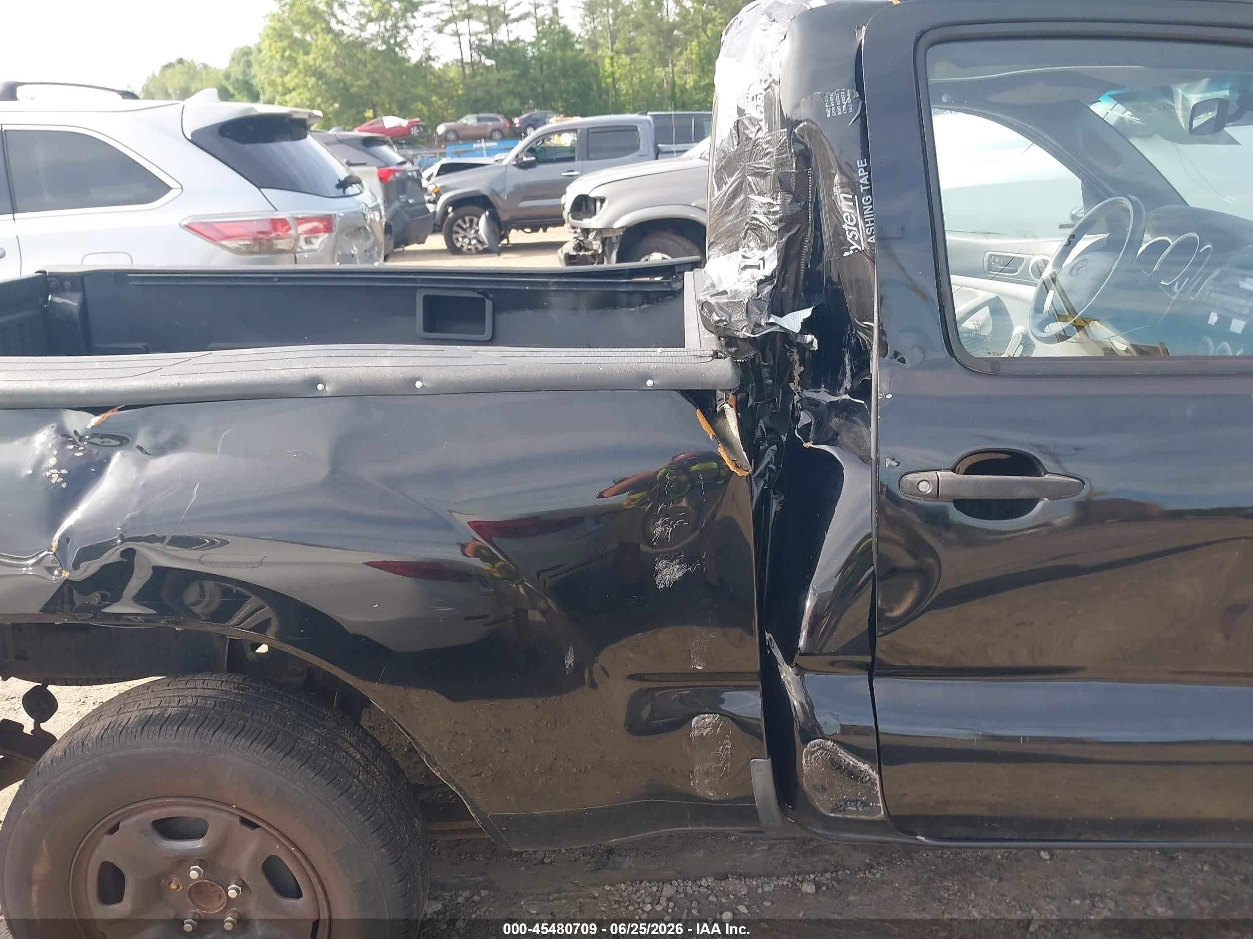 2011 Toyota Tacoma   Black vin: 5TFNX4CN3BX005283
