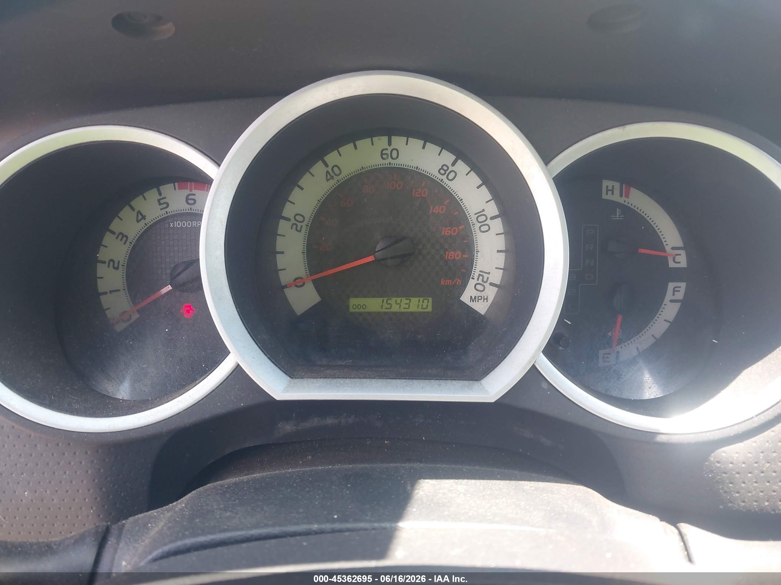2013 Toyota Tacoma   White vin: 5TFNX4CN3DX029389
