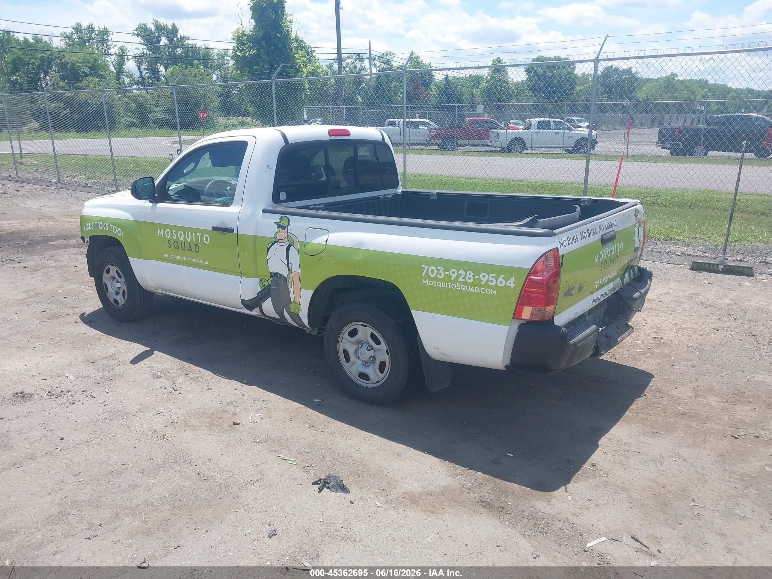 2013 Toyota Tacoma   White vin: 5TFNX4CN3DX029389