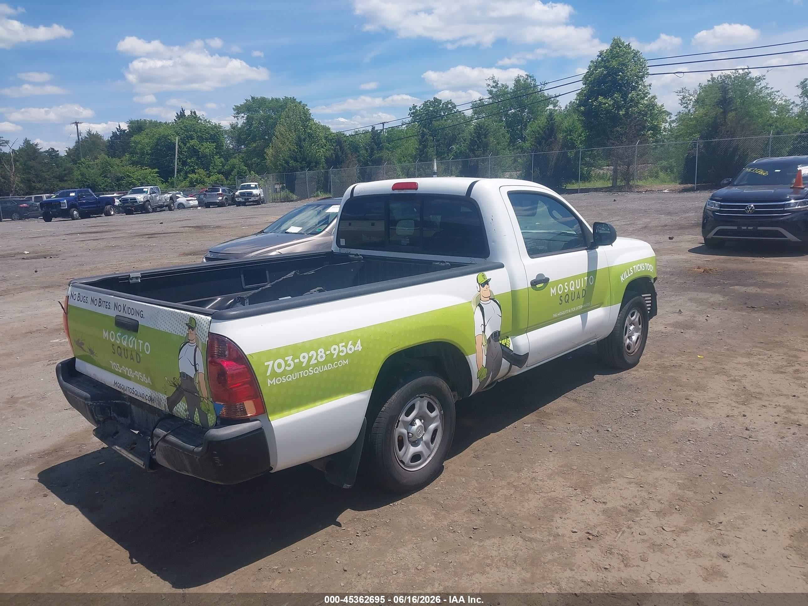 2013 Toyota Tacoma   White vin: 5TFNX4CN3DX029389