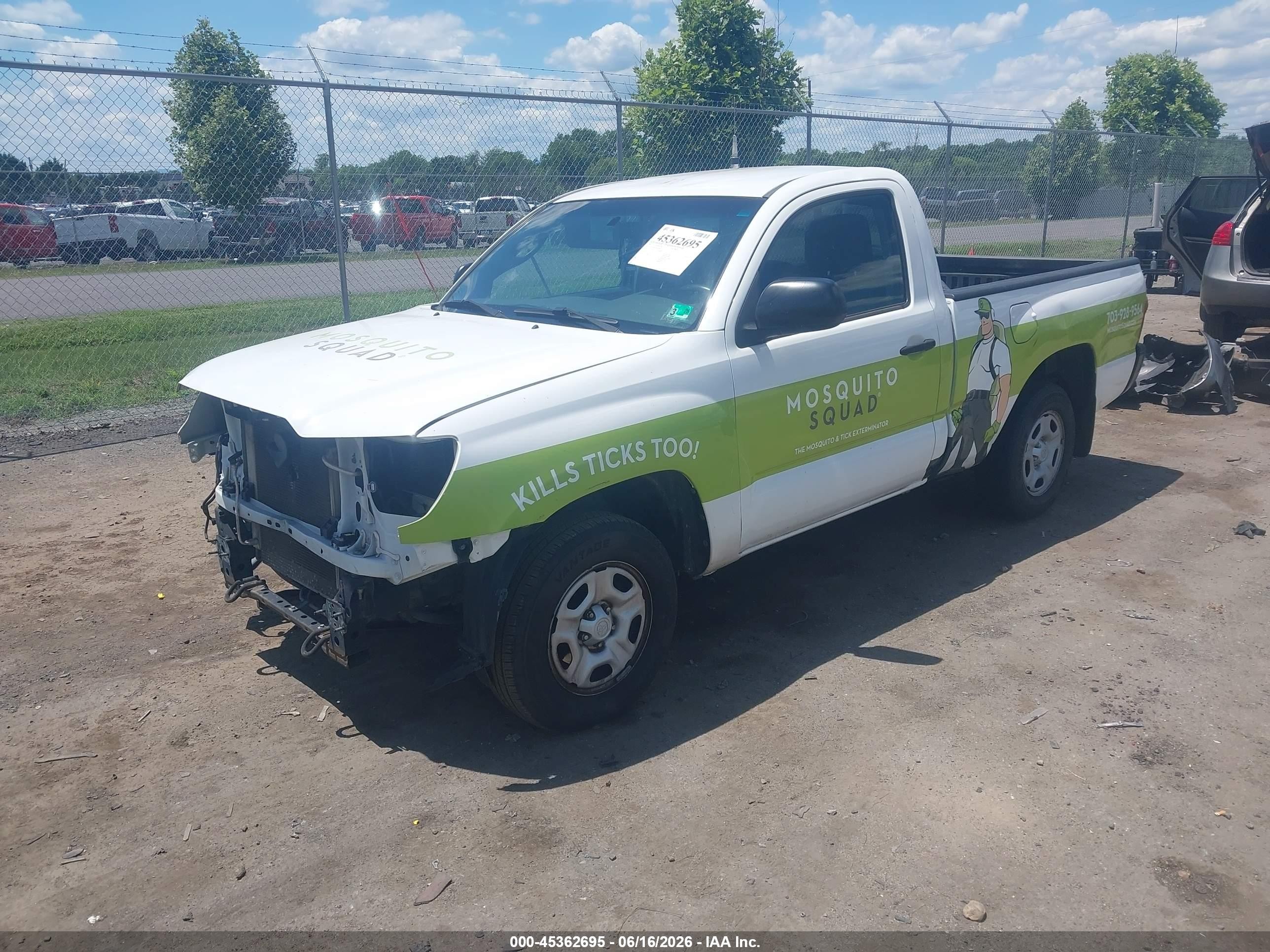 2013 Toyota Tacoma   White vin: 5TFNX4CN3DX029389