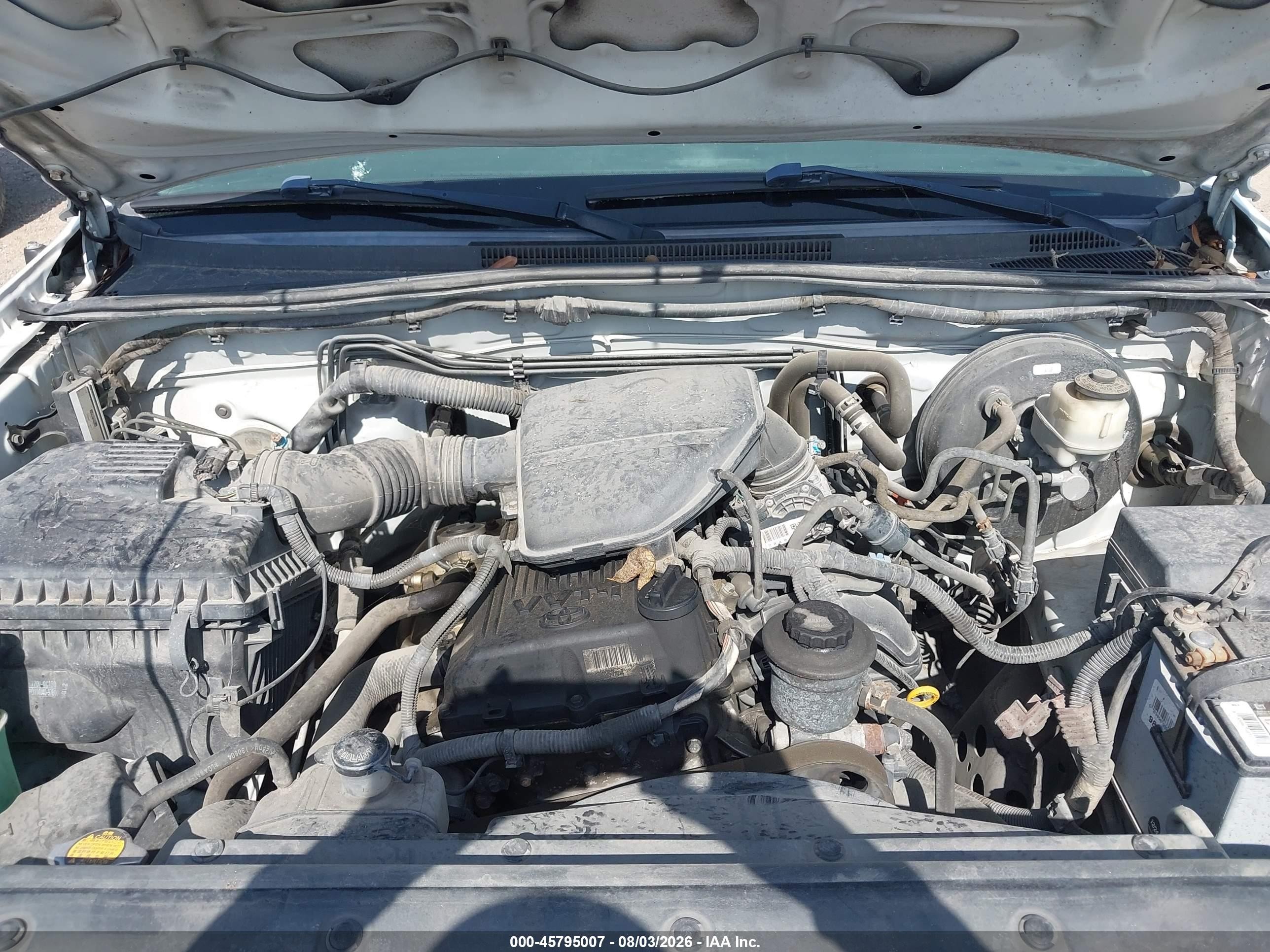 2014 Toyota Tacoma   White vin: 5TFNX4CN3EX035811