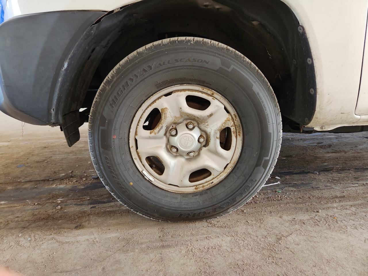 2014 Toyota Tacoma Base White vin: 5TFNX4CN3EX038157 Damage: Left Front Wheel, Chipped, 10 Or More