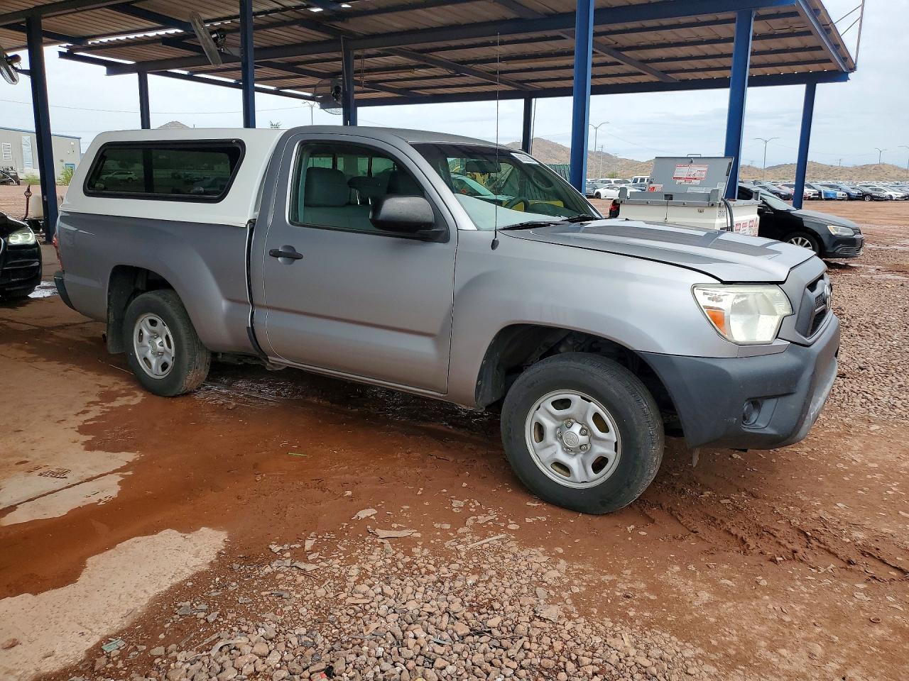 2014 Toyota Tacoma Base Silver vin: 5TFNX4CN3EX038370
