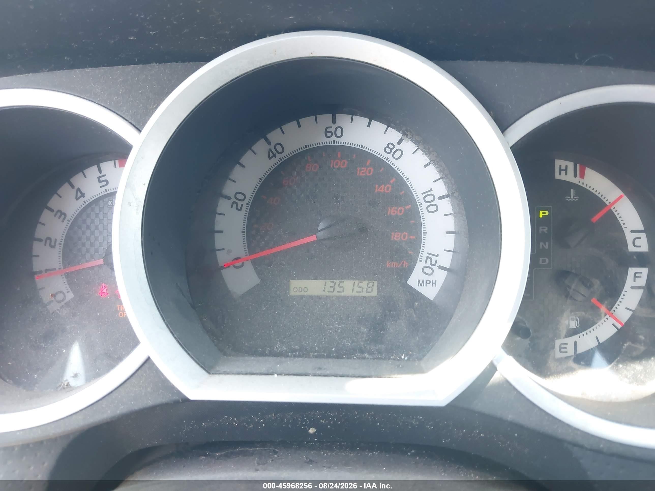 2014 Toyota Tacoma   White vin: 5TFNX4CN3EX041415