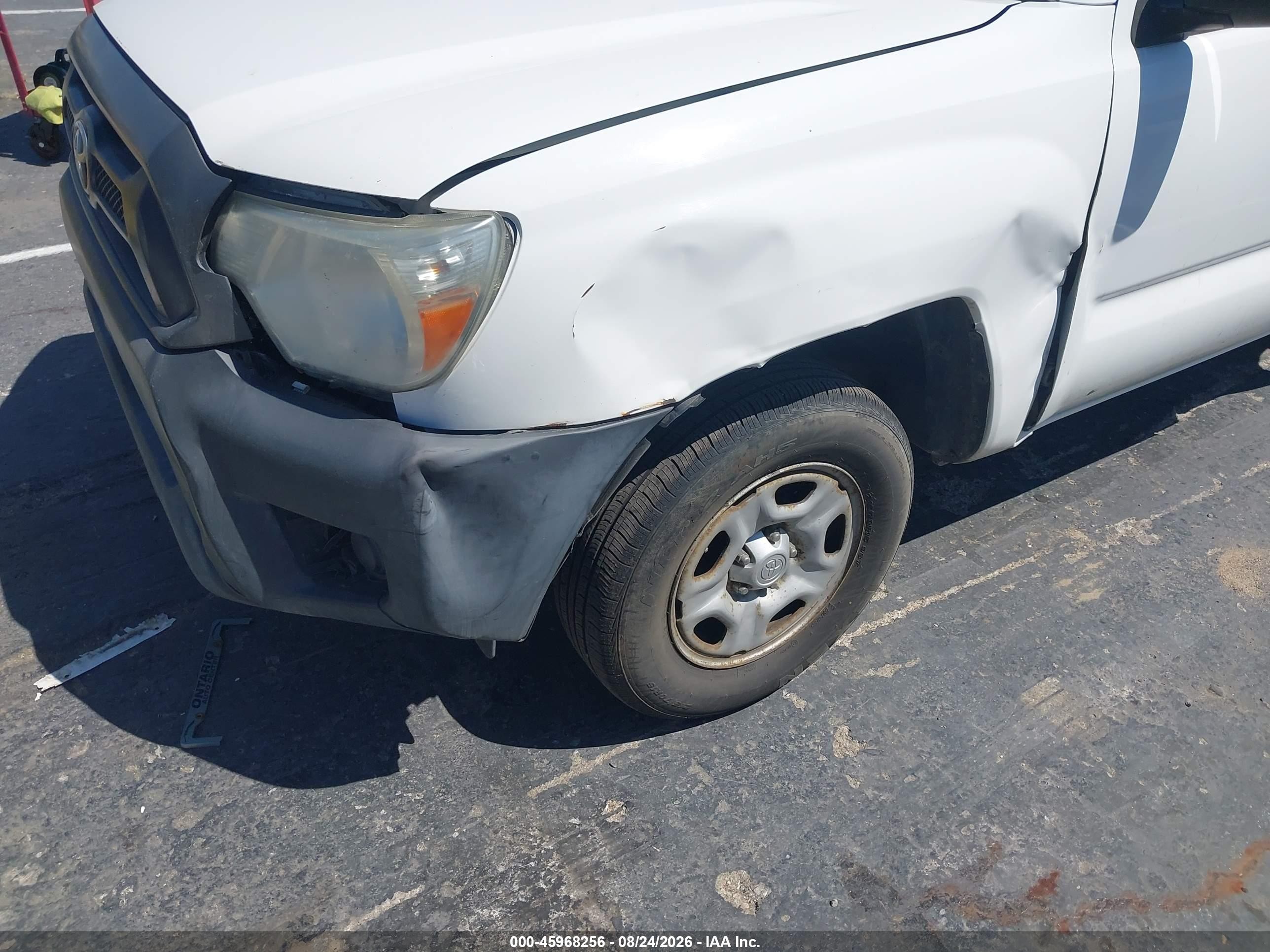 2014 Toyota Tacoma   White vin: 5TFNX4CN3EX041415
