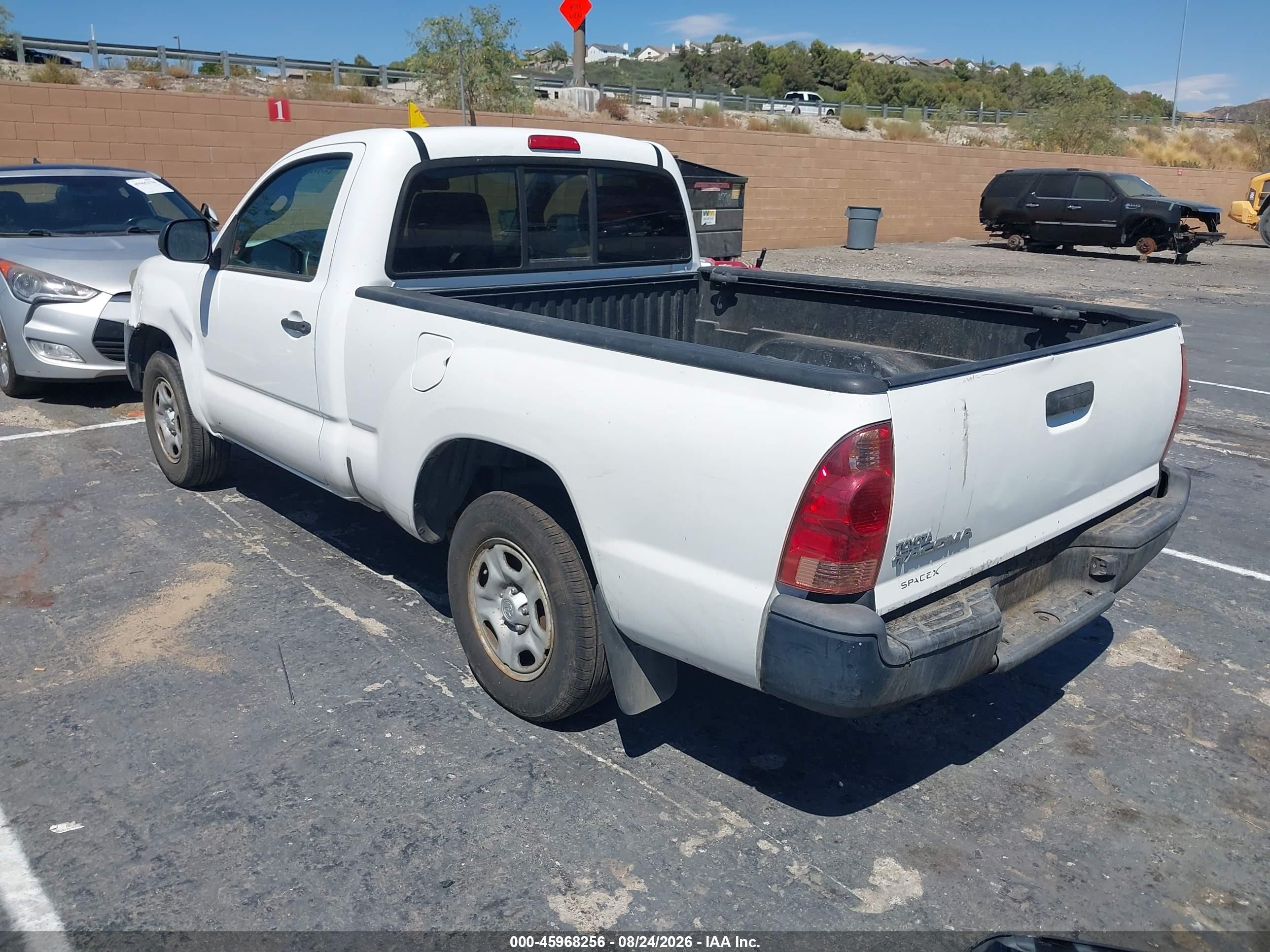 2014 Toyota Tacoma   White vin: 5TFNX4CN3EX041415