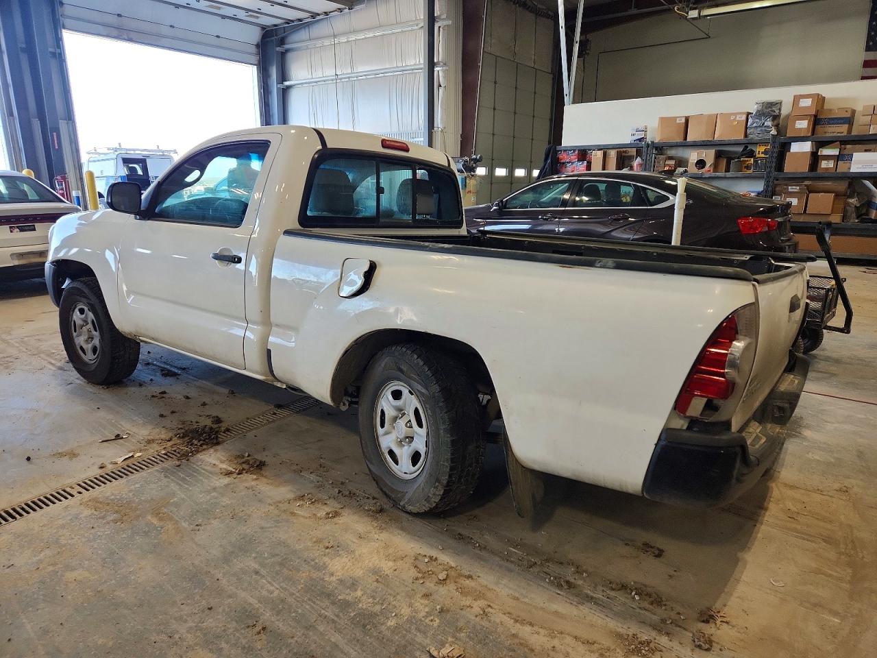 2011 Toyota Tacoma White vin: 5TFNX4CN4BX003574