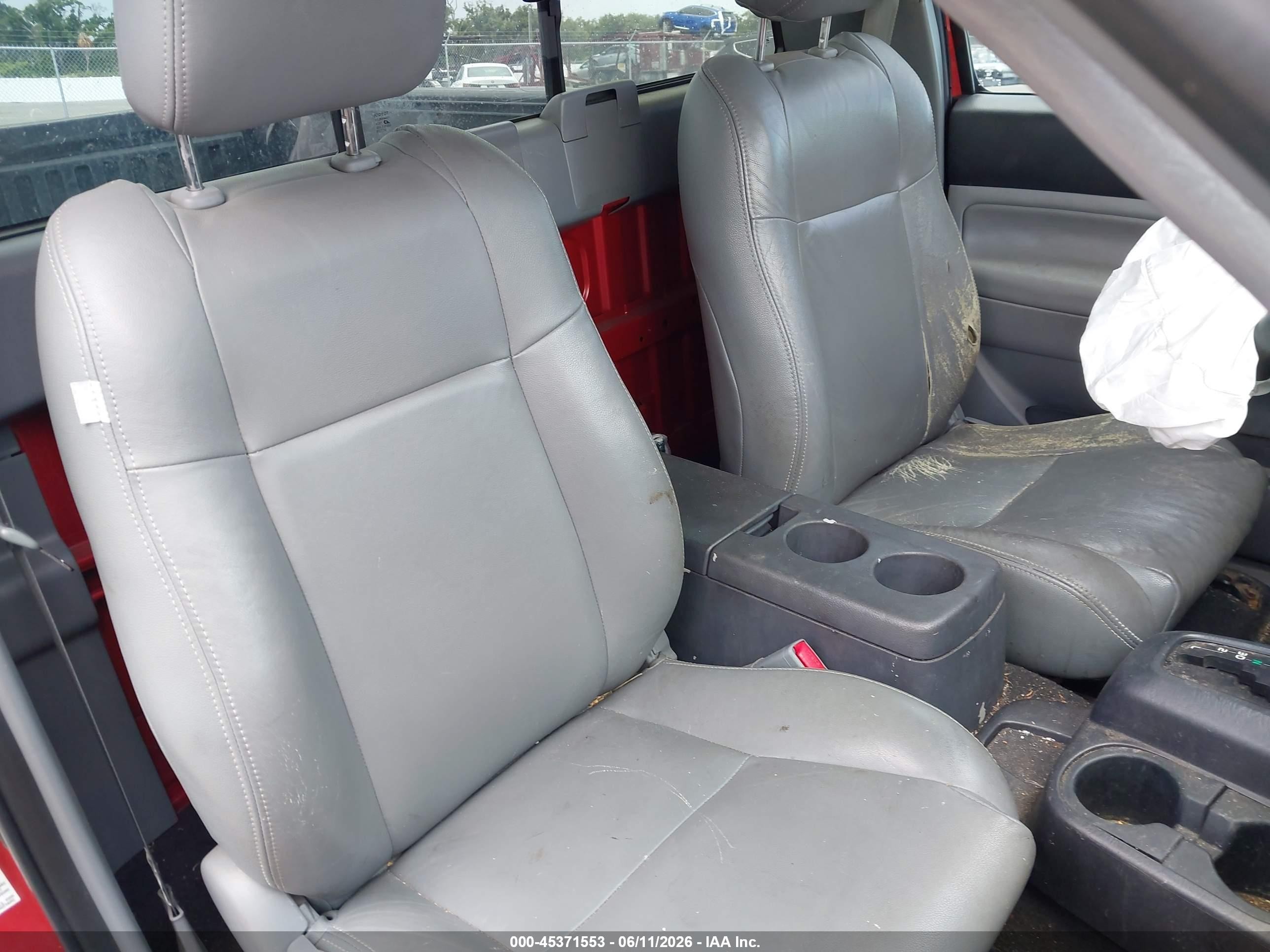 2013 Toyota Tacoma   Red vin: 5TFNX4CN4DX024783