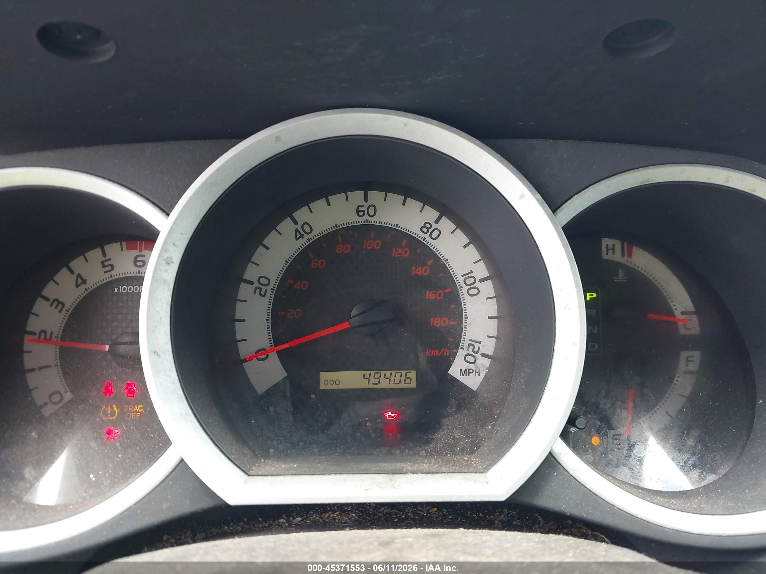 2013 Toyota Tacoma   Red vin: 5TFNX4CN4DX024783