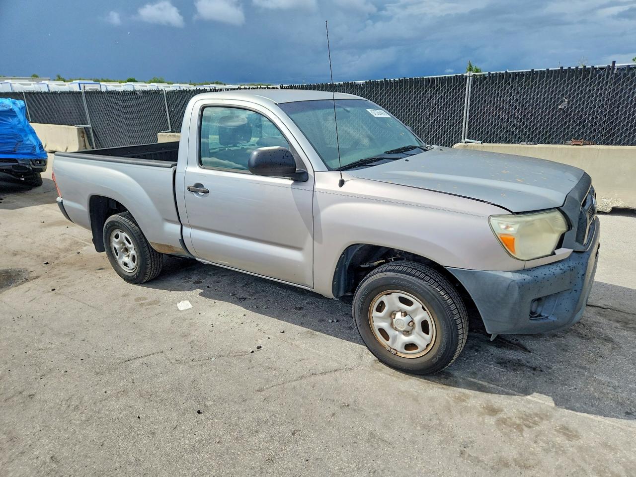 2014 Toyota Tacoma Base Silver vin: 5TFNX4CN4EX040273