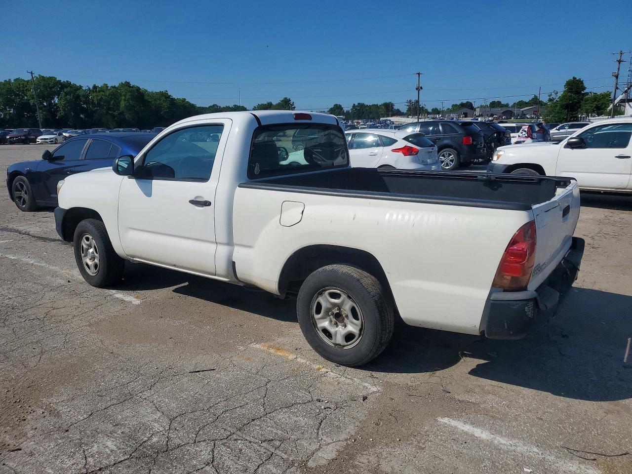 2014 Toyota Tacoma Base White vin: 5TFNX4CN4EX042525