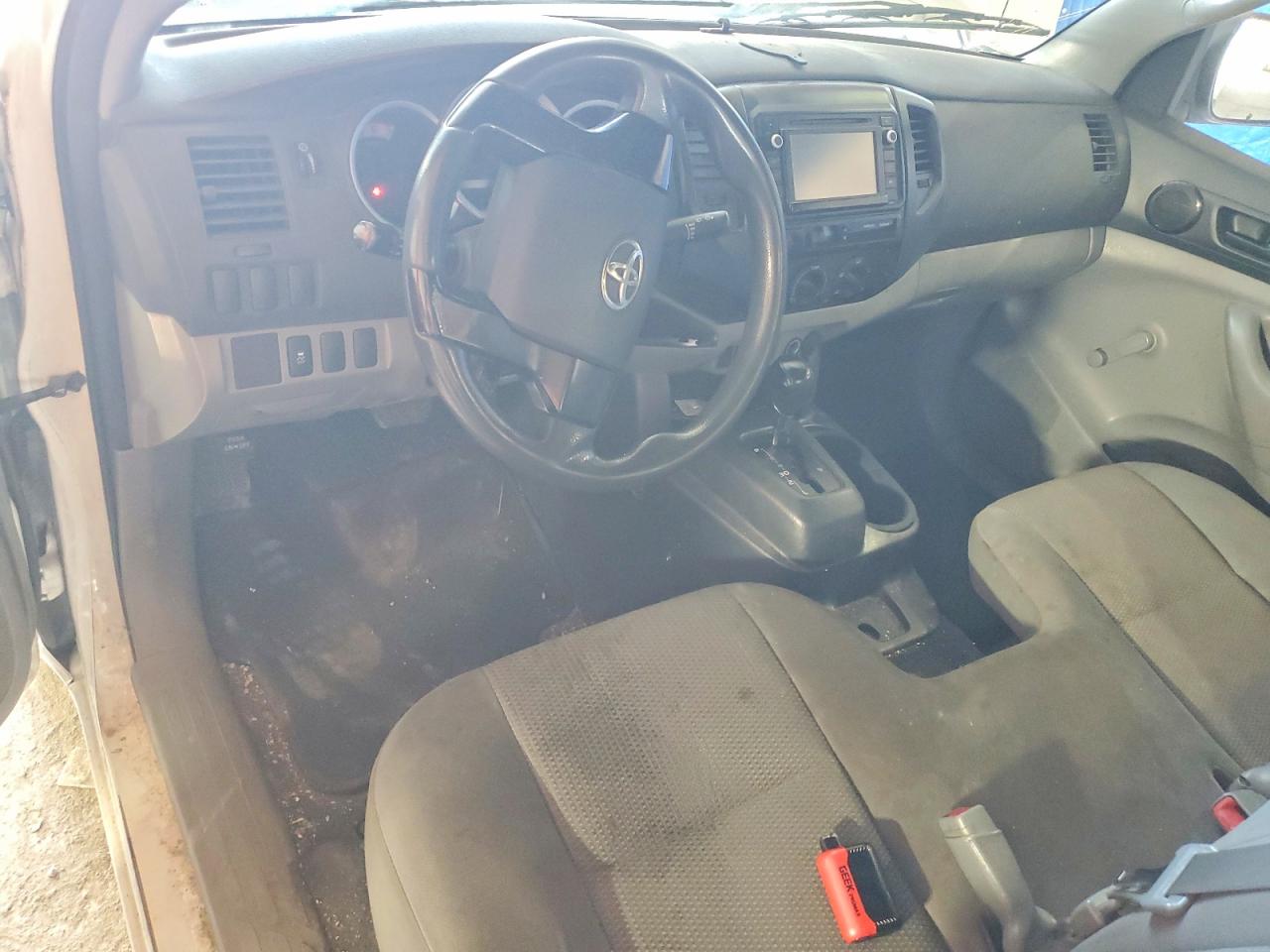 2014 Toyota Tacoma Base White vin: 5TFNX4CN4EX042525