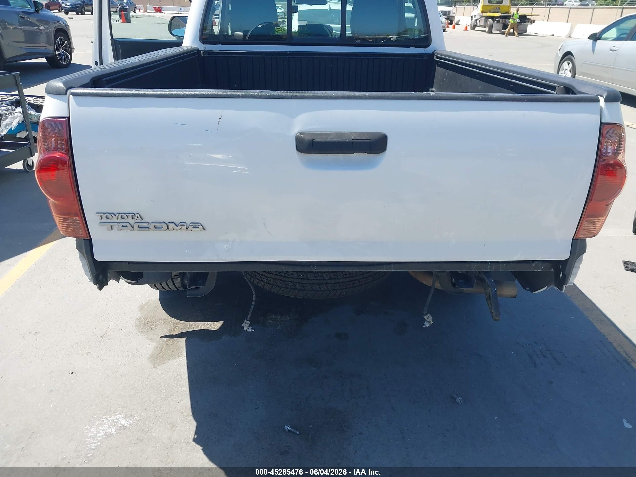 2013 Toyota Tacoma Белый vin: 5TFNX4CN5DX024808