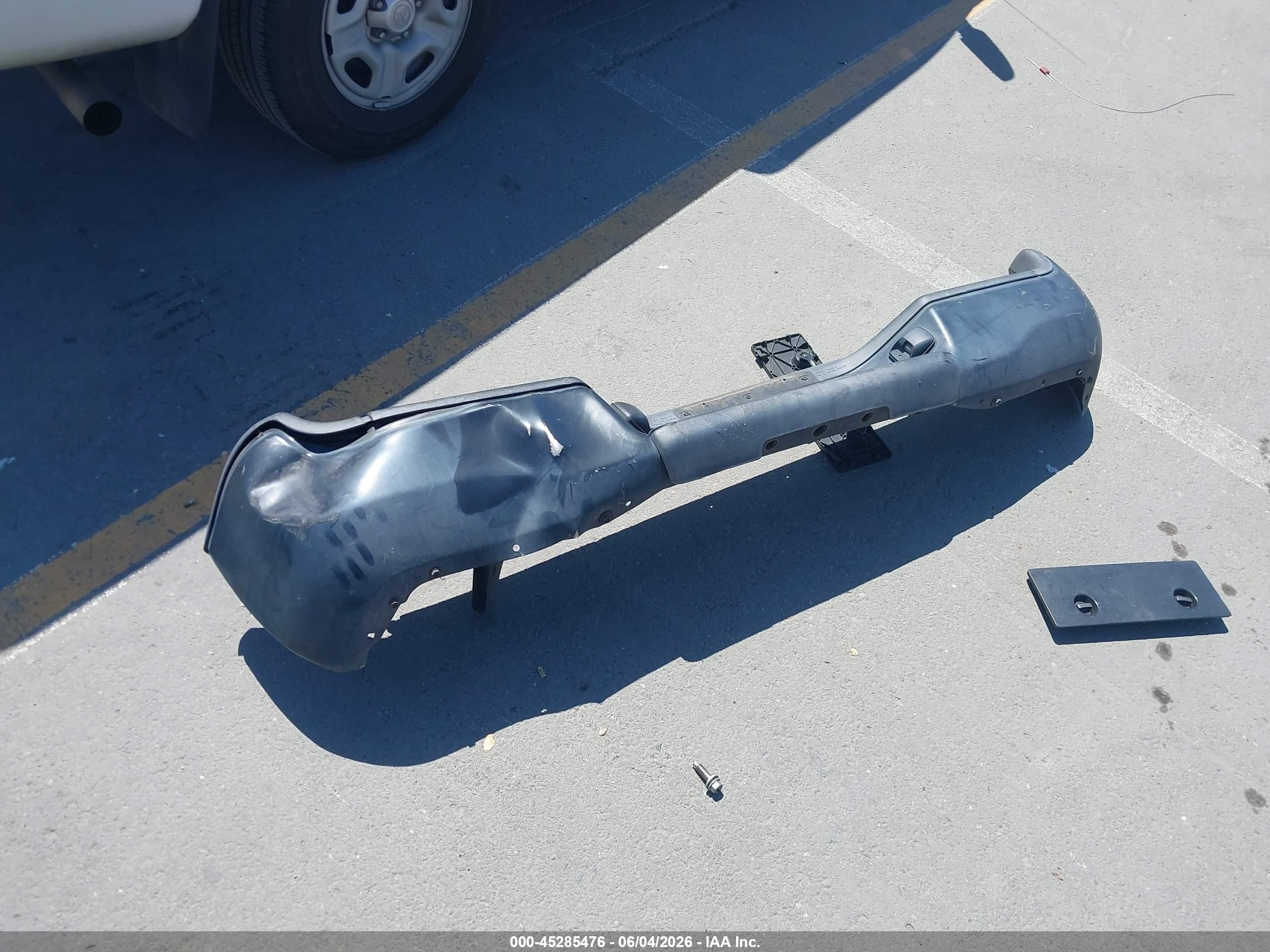 2013 Toyota Tacoma Белый vin: 5TFNX4CN5DX024808