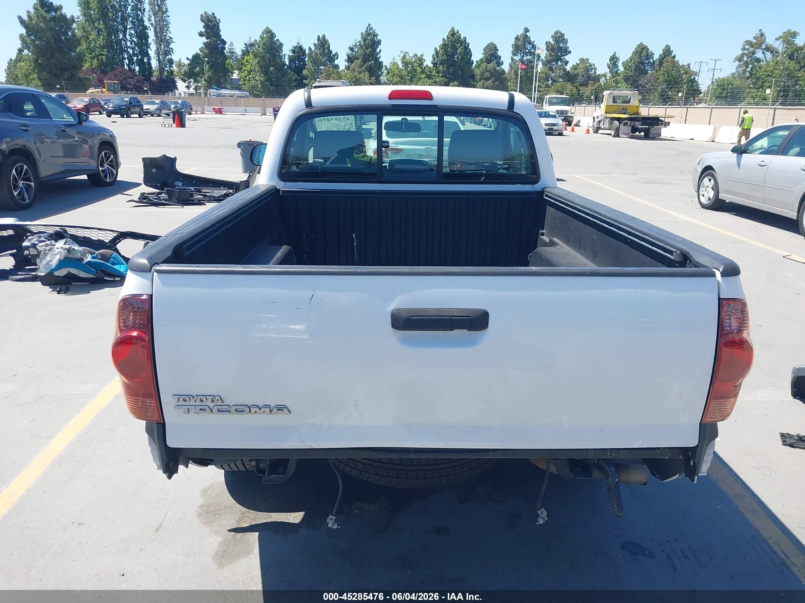 2013 Toyota Tacoma Белый vin: 5TFNX4CN5DX024808