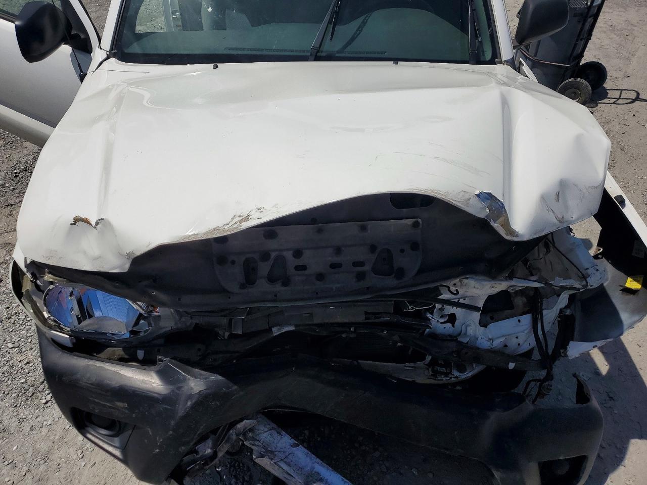 2012 Toyota Tacoma Base Белый vin: 5TFNX4CN6CX016456