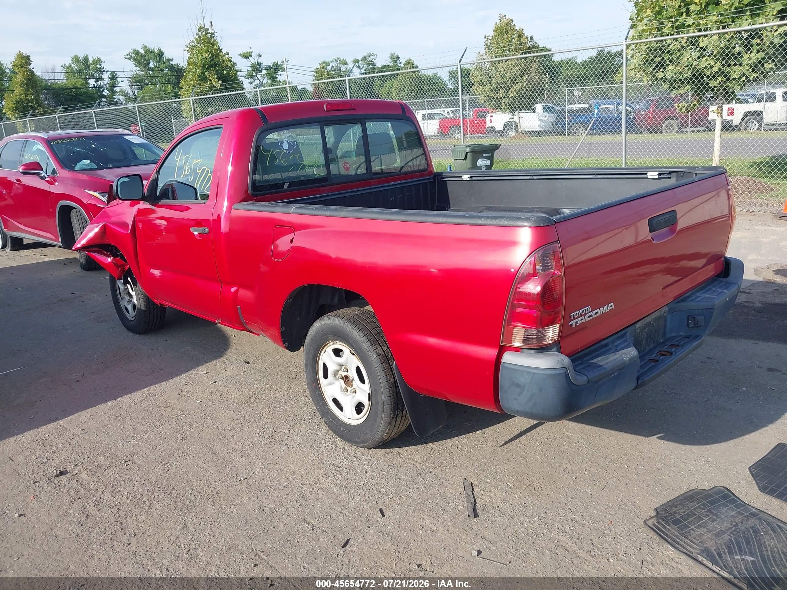 2013 Toyota Tacoma   Red vin: 5TFNX4CN6DX018046