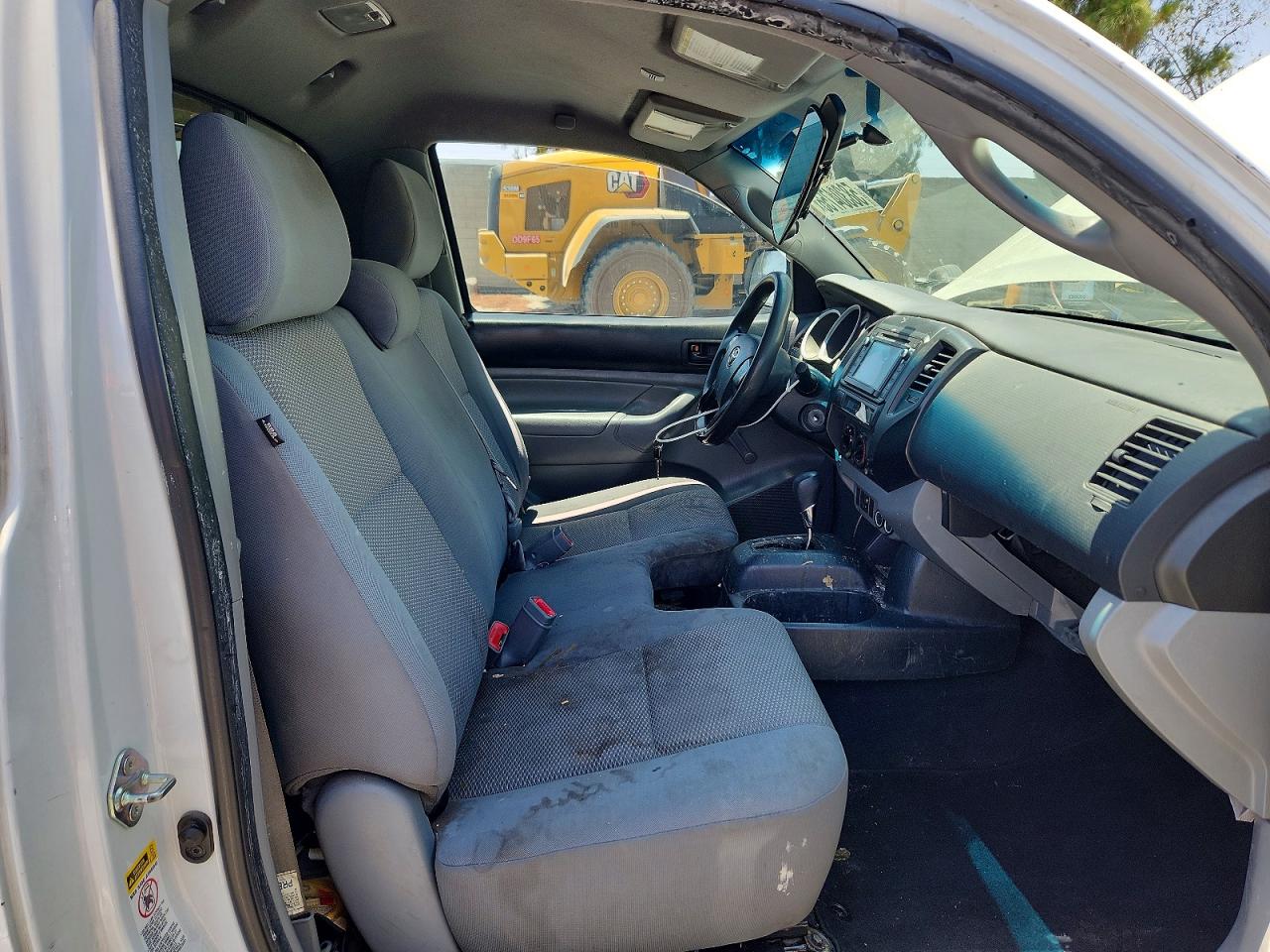 2014 Toyota Tacoma Base White vin: 5TFNX4CN6EX035236