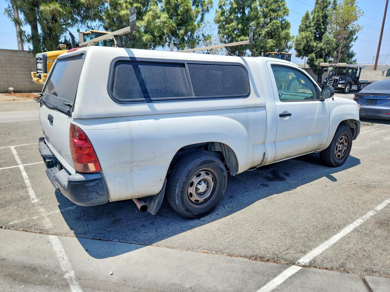 2014 Toyota Tacoma Base White vin: 5TFNX4CN6EX035236