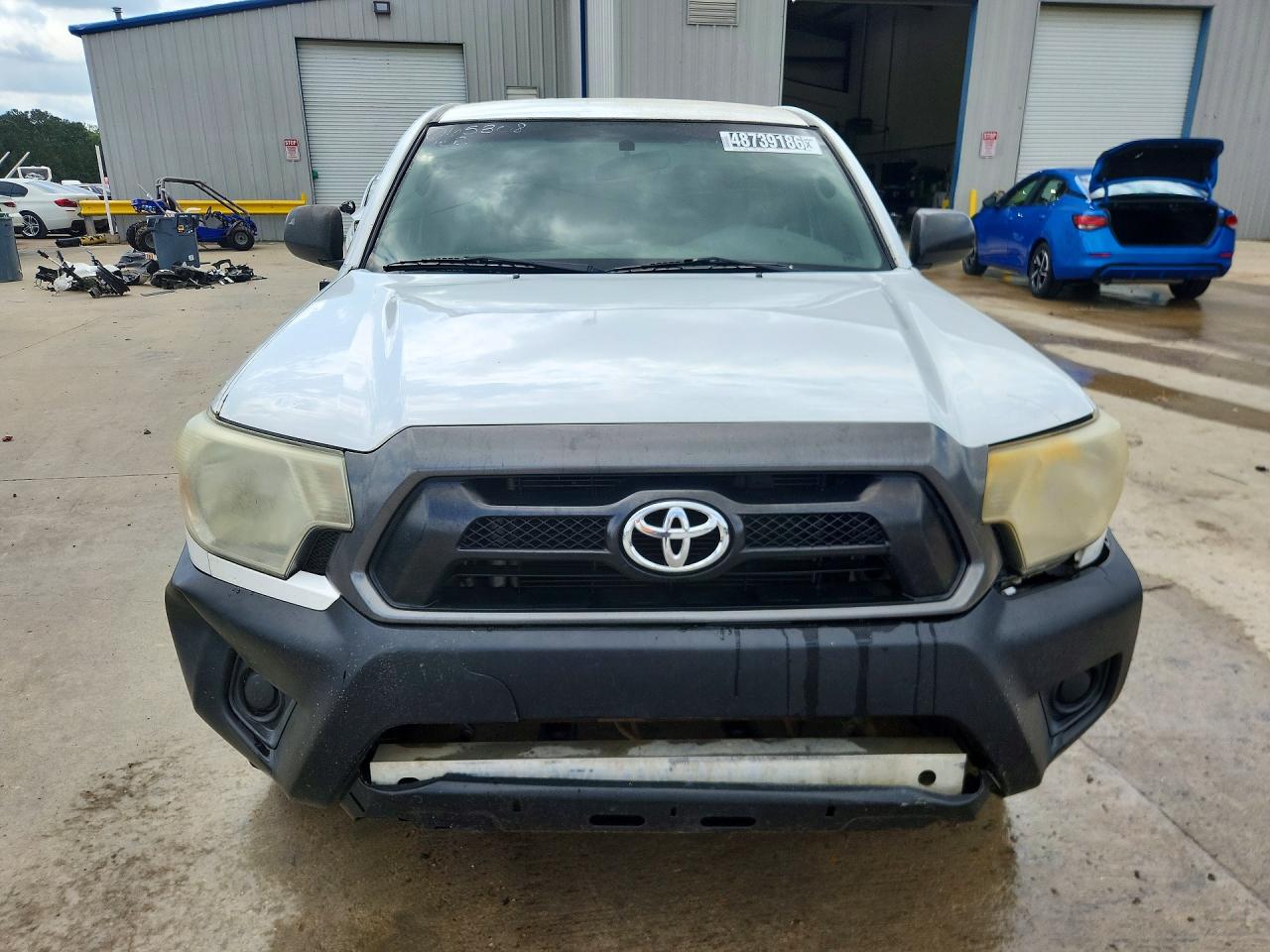 2014 Toyota Tacoma Base White vin: 5TFNX4CN6EX035608