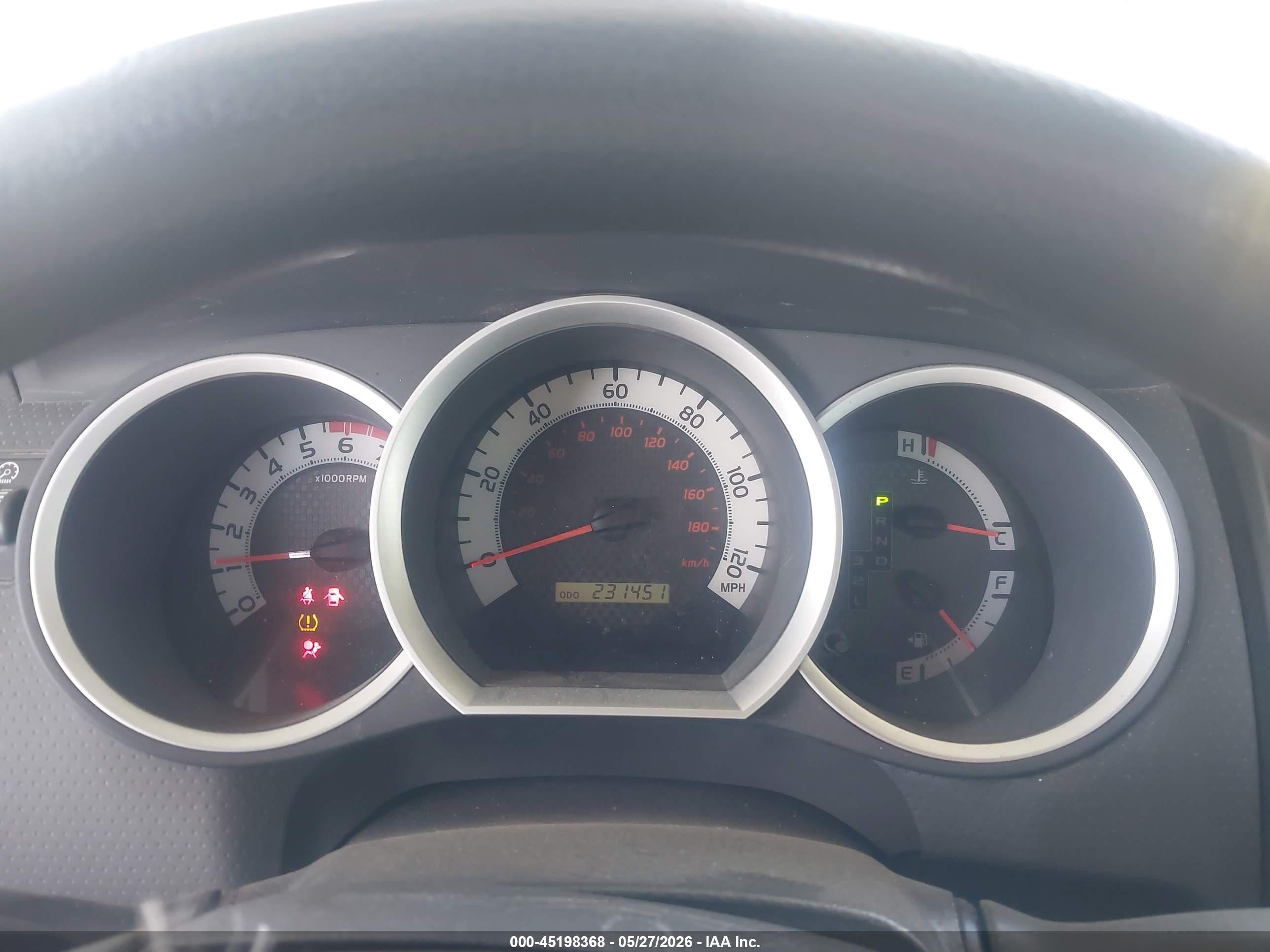 2013 Toyota Tacoma   White vin: 5TFNX4CN7DX024793