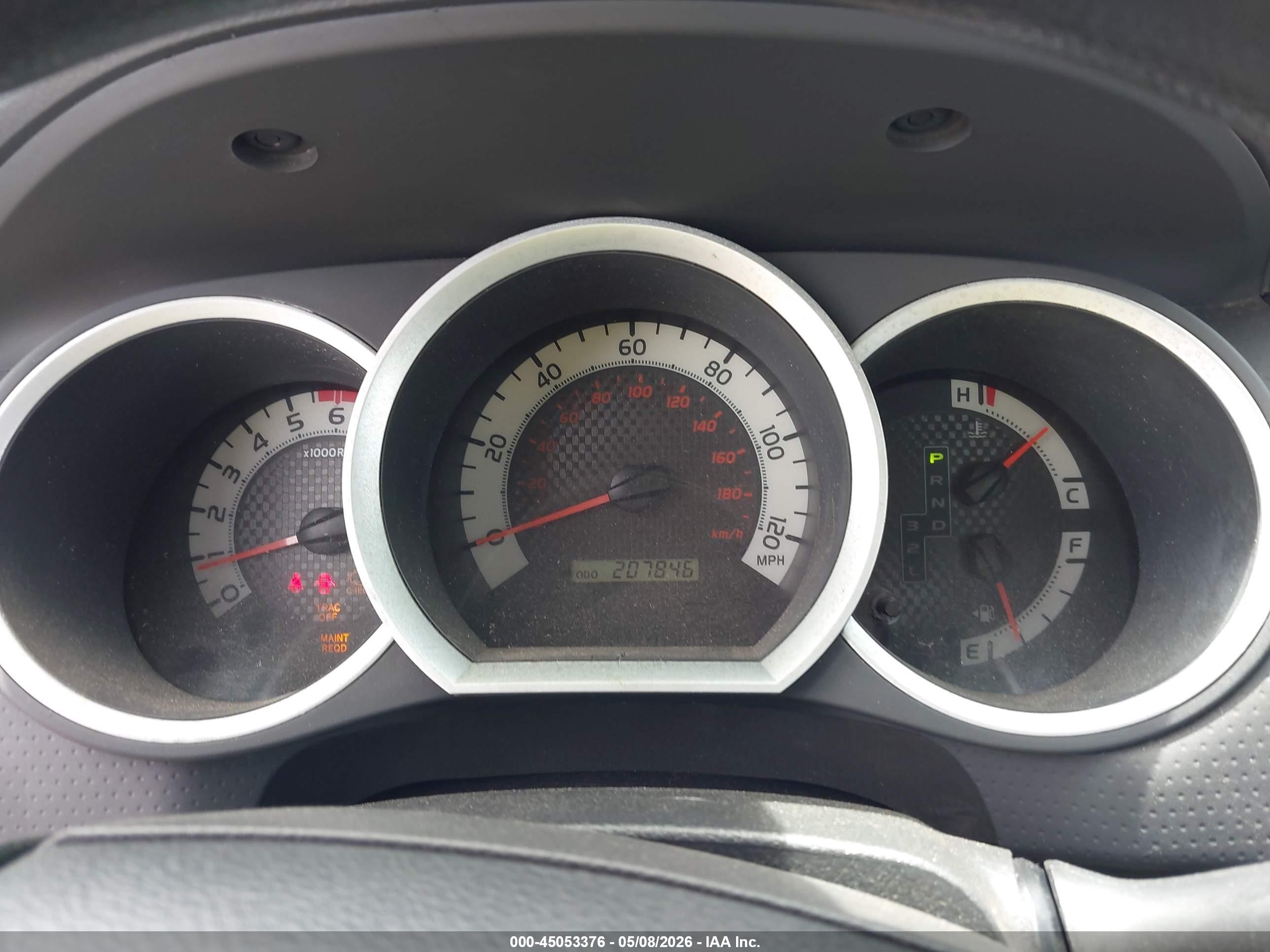 2014 Toyota Tacoma   White vin: 5TFNX4CN8EX033231