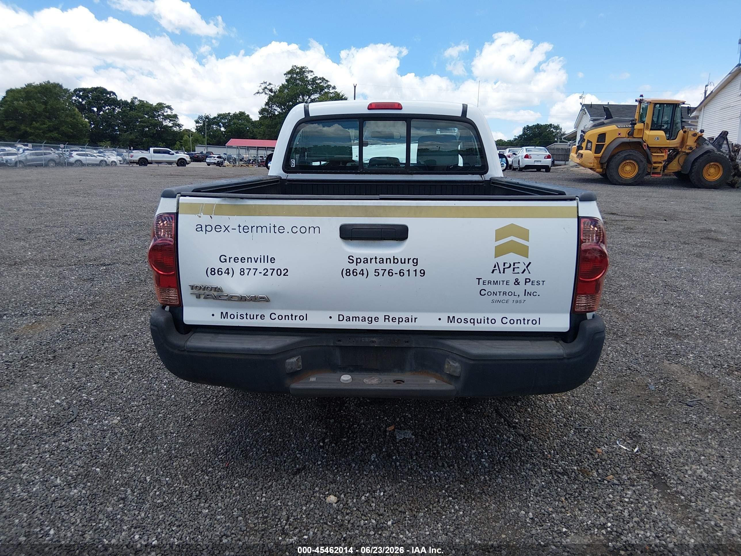 2014 Toyota Tacoma   Белый vin: 5TFNX4CN8EX040762