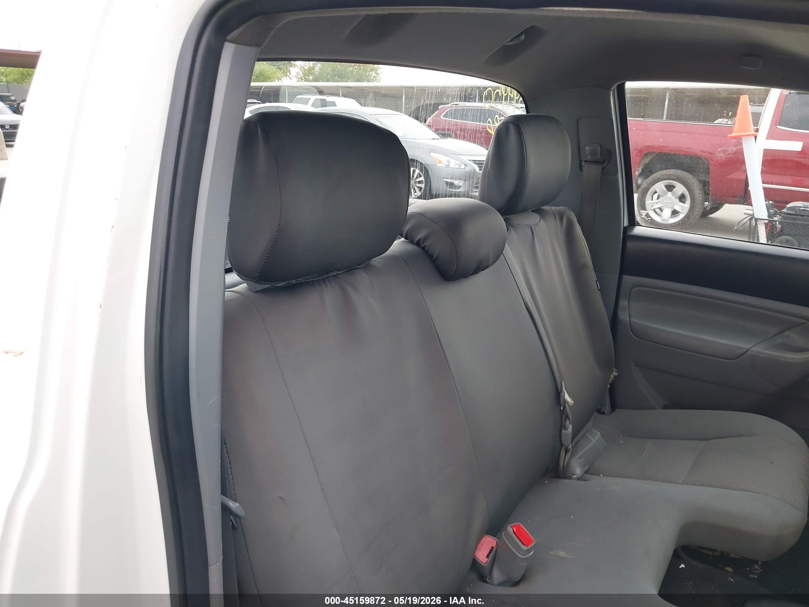 2014 Toyota Tacoma   Белый vin: 5TFNX4CN8EX041295