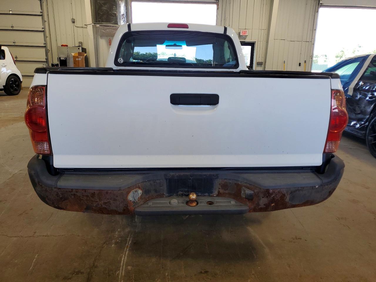 2013 Toyota Tacoma Base White vin: 5TFNX4CN9DX023290