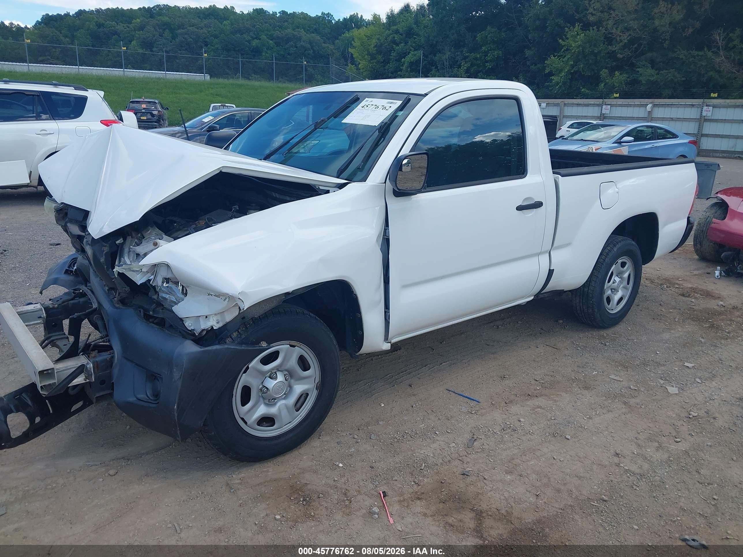 2013 Toyota Tacoma   Белый vin: 5TFNX4CNXDX024447
