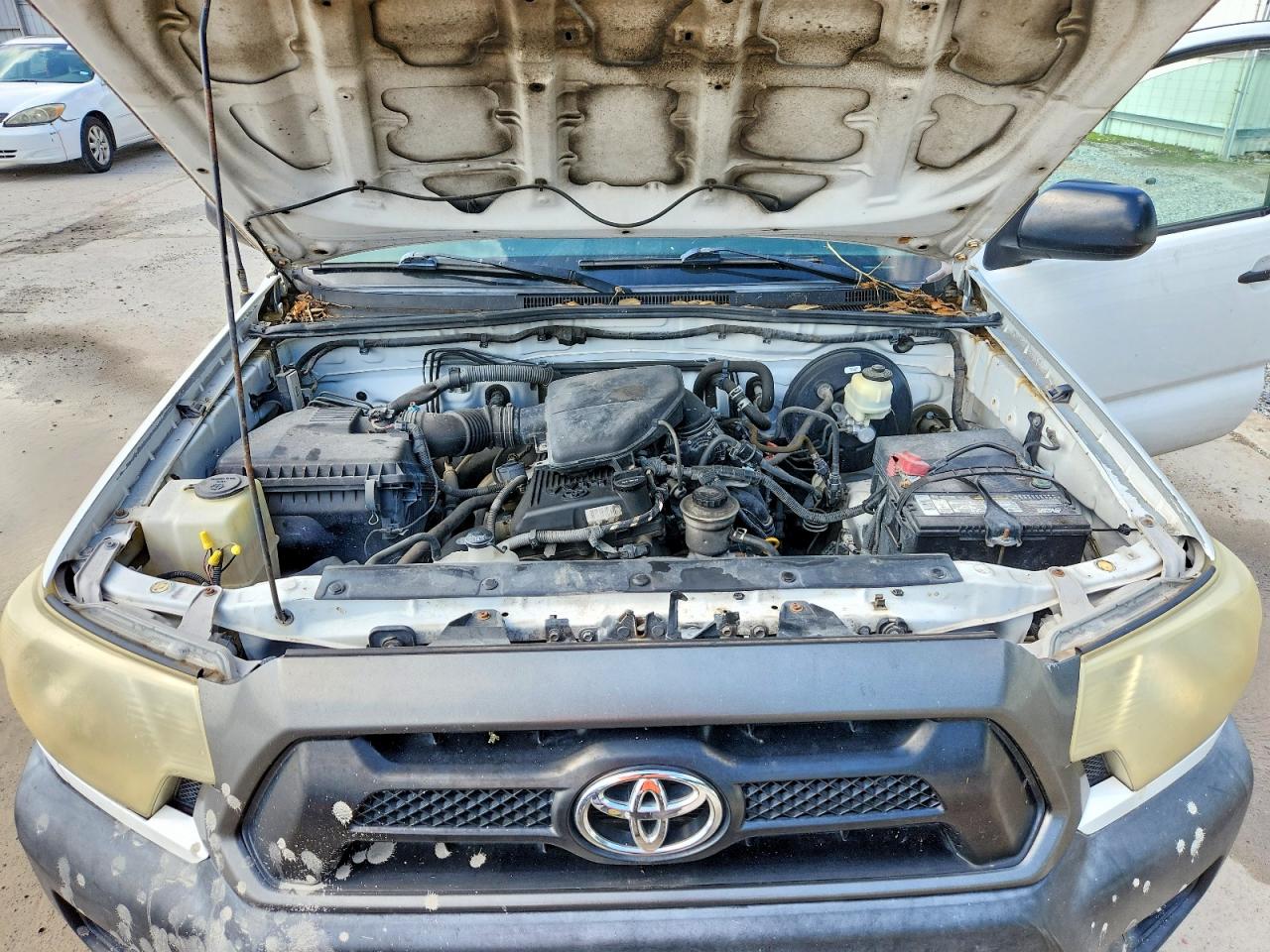 2013 Toyota Tacoma Base White vin: 5TFNX4CNXDX028479