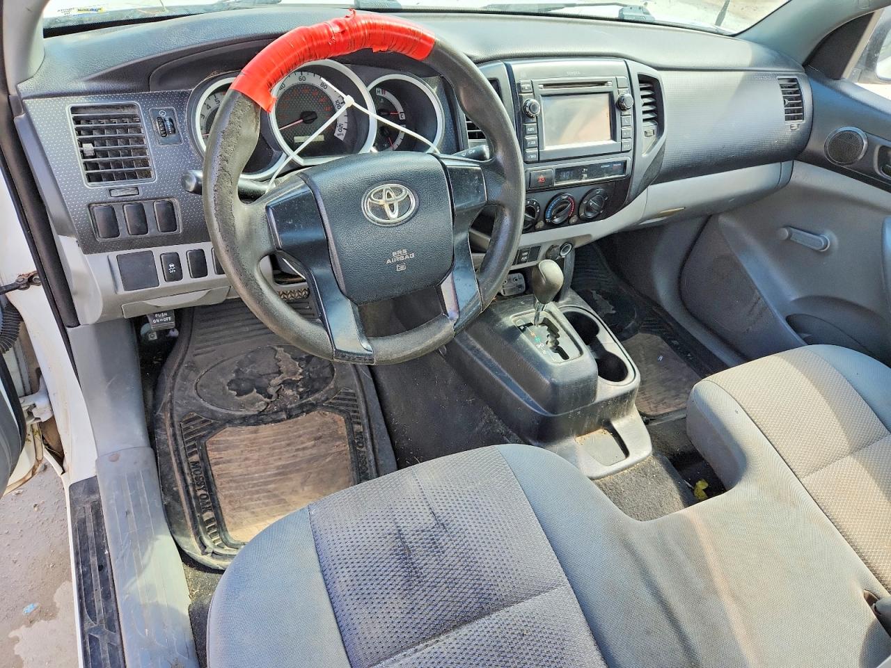 2013 Toyota Tacoma Base White vin: 5TFNX4CNXDX028479