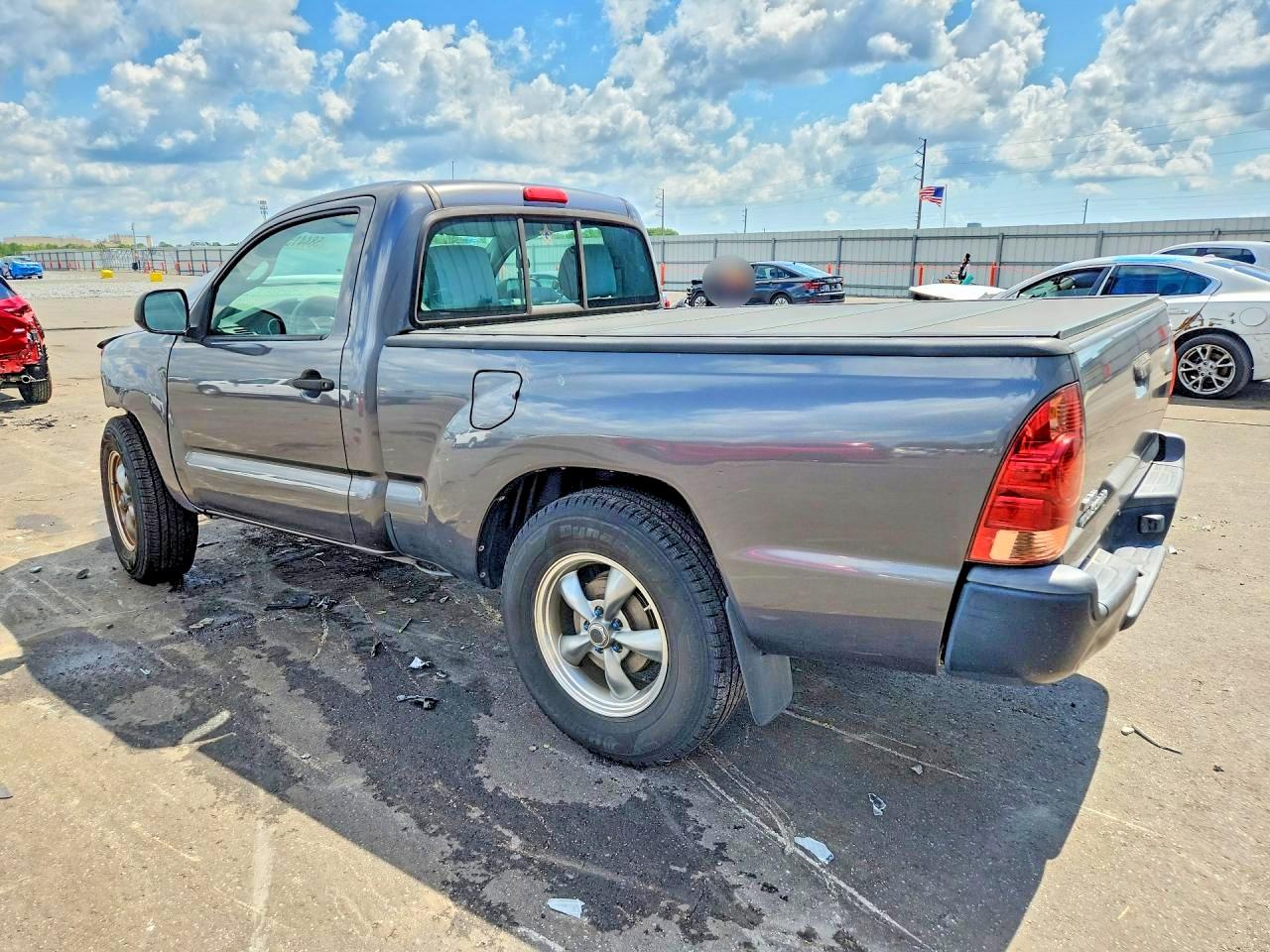 2014 Toyota Tacoma Base Gray vin: 5TFNX4CNXEX032310