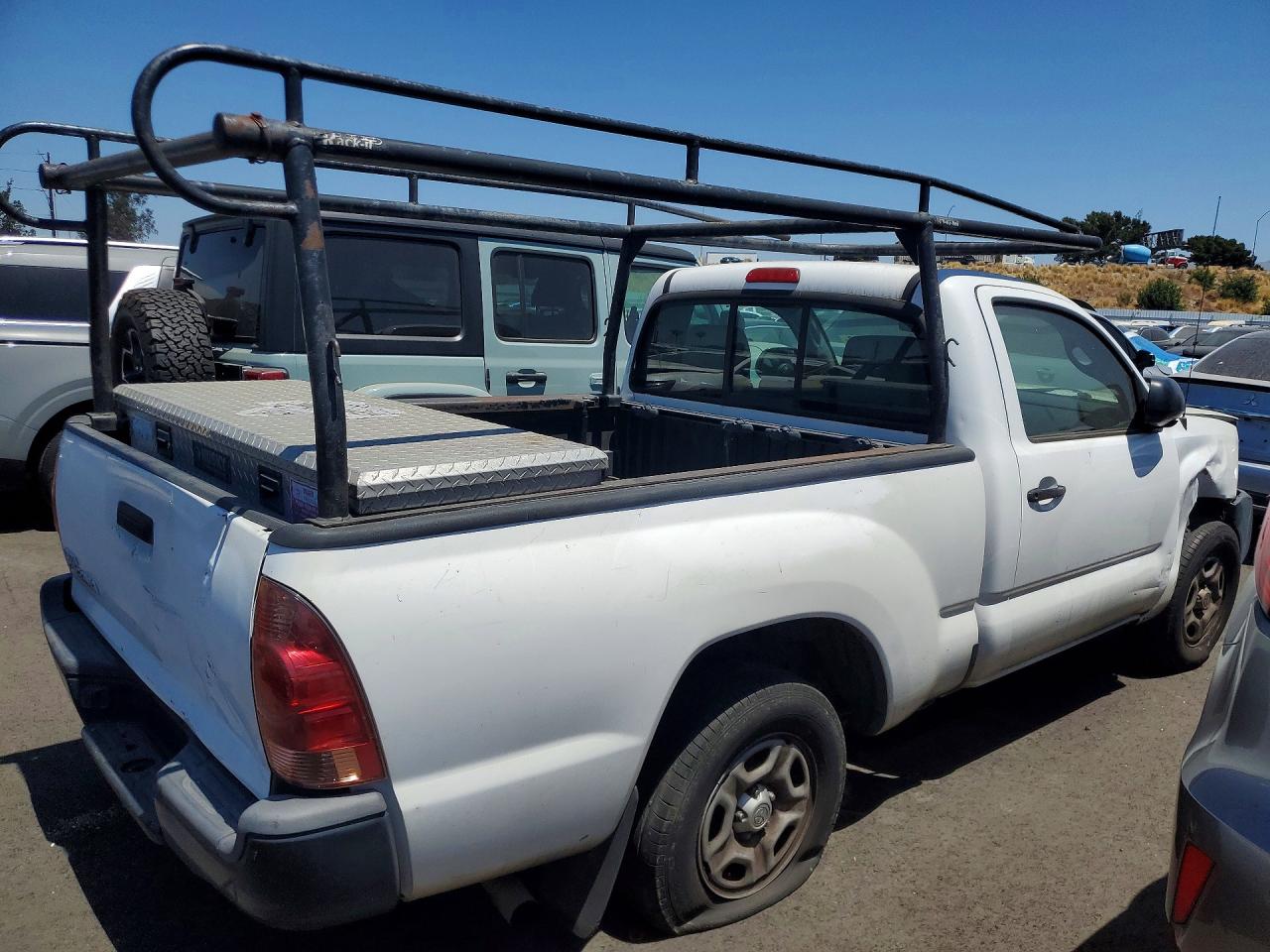 2014 Toyota Tacoma Base Белый vin: 5TFNX4CNXEX038012