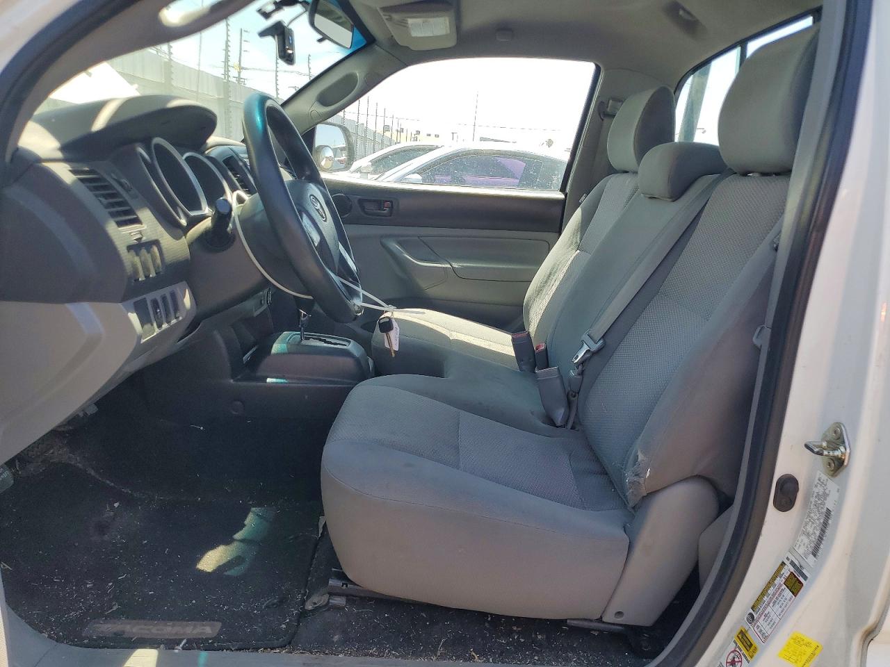 2014 Toyota Tacoma Base Белый vin: 5TFNX4CNXEX038012