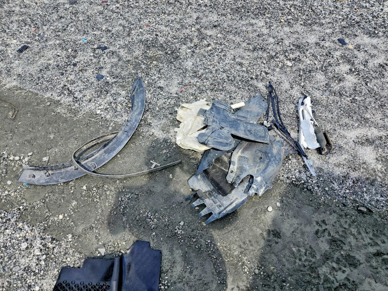 2024 Toyota Tundra Trd Pro Hv Charcoal vin: 5TFPC5DB4RX050998