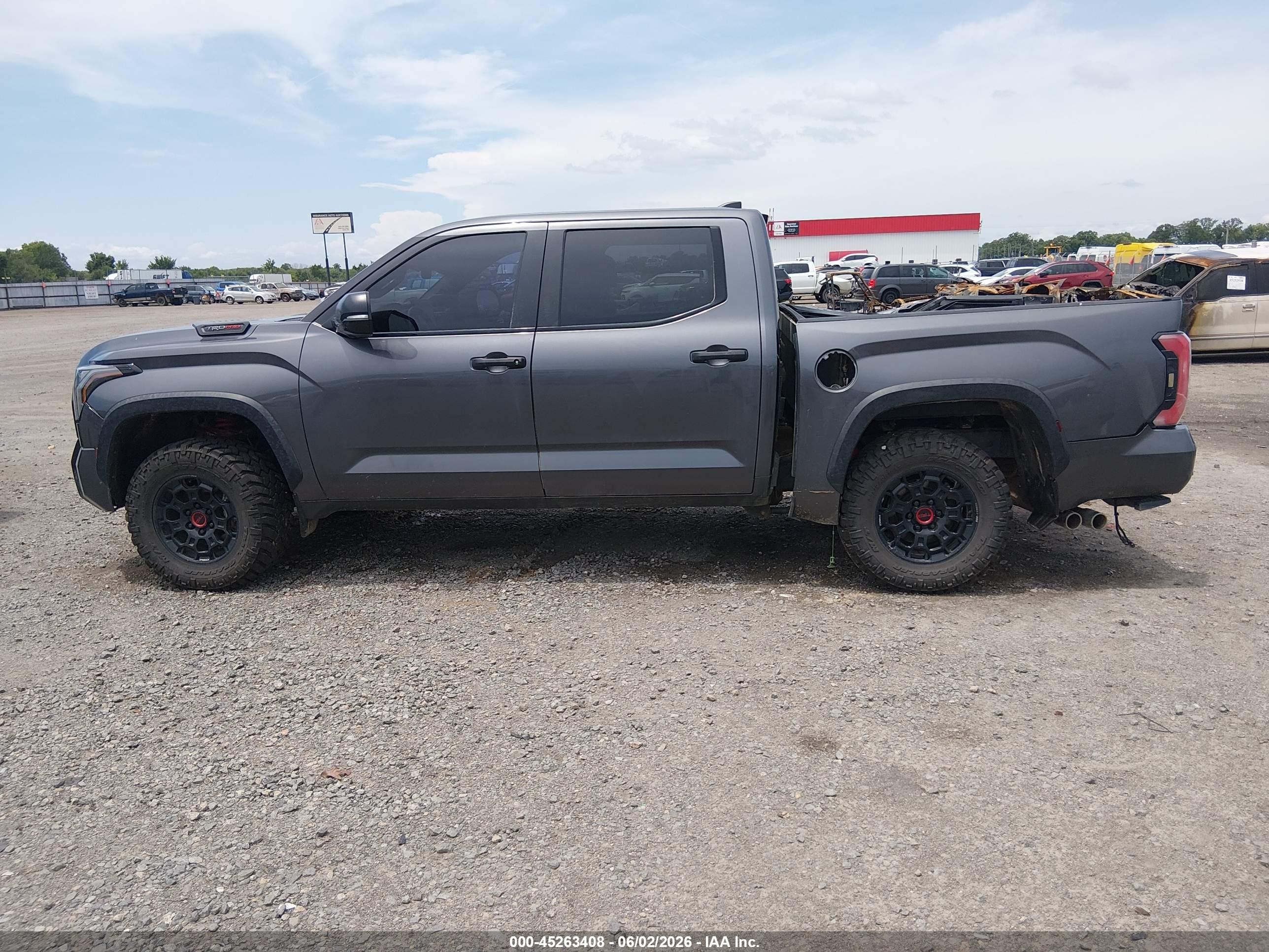2024 Toyota Tundra Hybrid Trd Pro 4wd Gray vin: 5TFPC5DB8RX043424